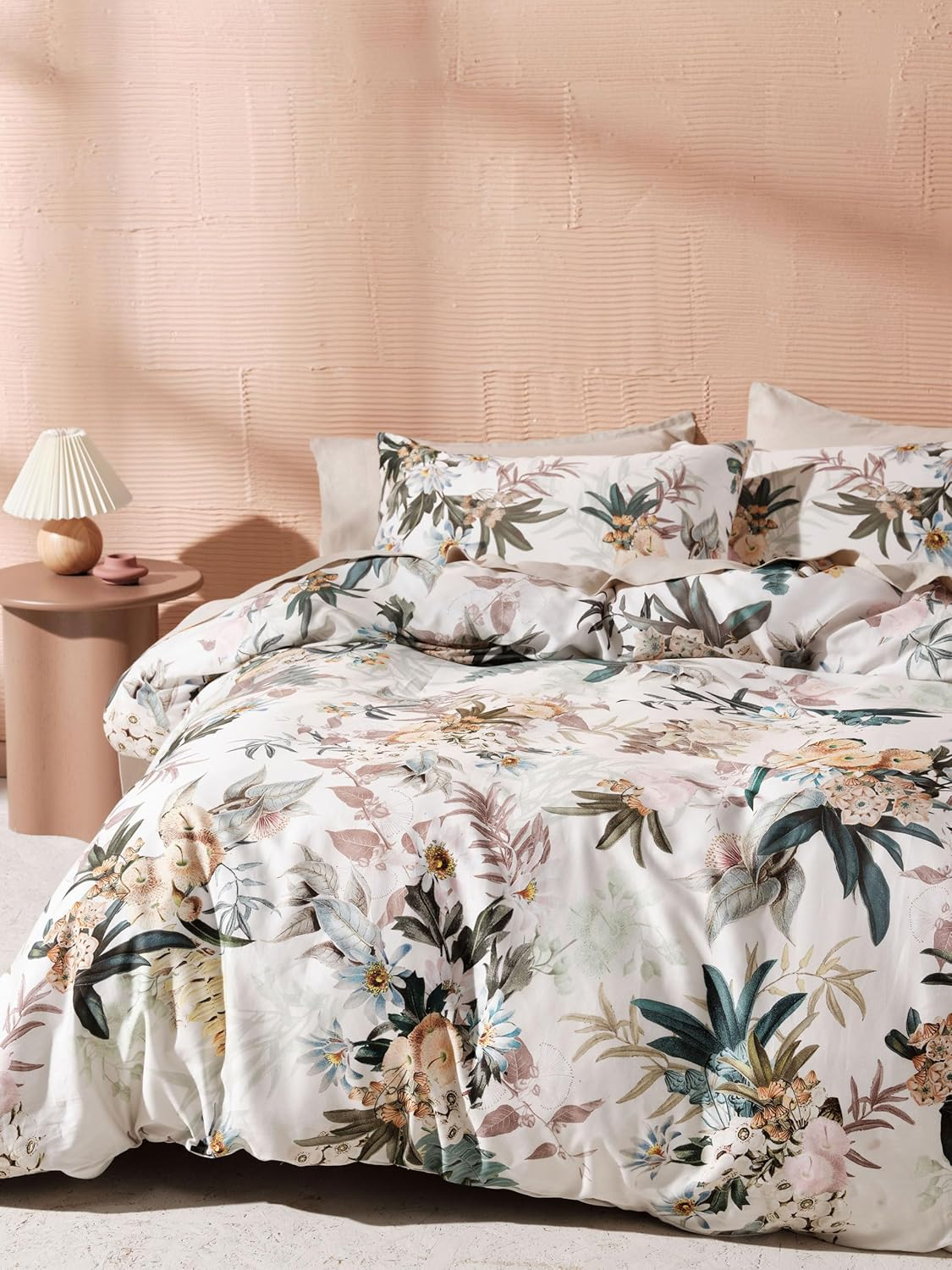 Linen House Lulani Quilt Cover Set, Vanilla, Double Size image number 3