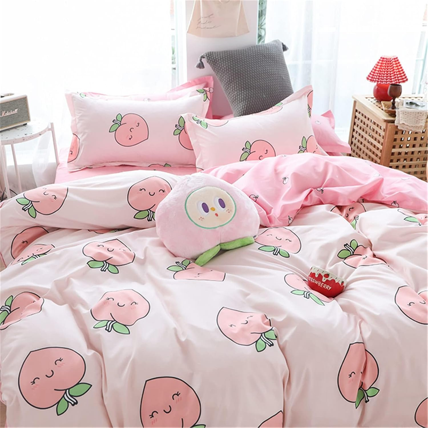 Meiju Duvet Cover Set 3 Pieces, Single Quilt Cover & Pillowcases of Peach Fruit Print Microfibre Kawaii Pale Pink Reversible Breathable Bedding Set Zip Design(Cute Peaches,135X200Cm) image number 3