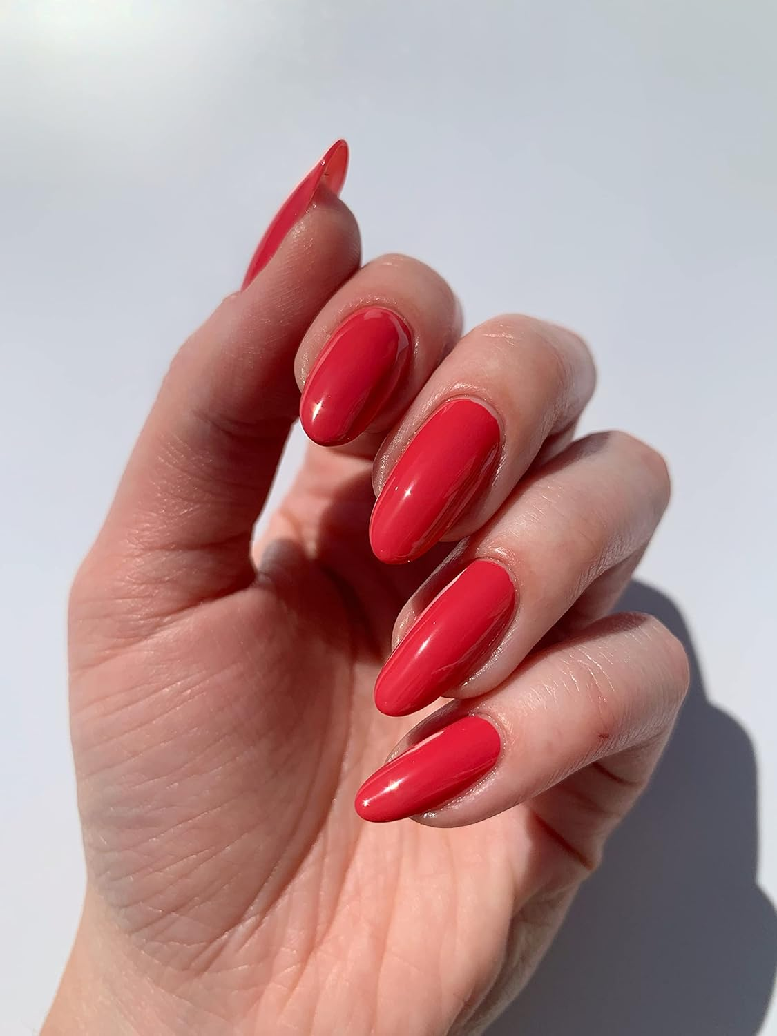 LONDONTOWN Lakur Enhanced Color Nail Polish, Hot Tropic Summer Collection, Vegan Cruelty-Free 21+ Free Nail Lacquer, Flush Cheeks, Blush Red.40Fl. Oz. image number 1