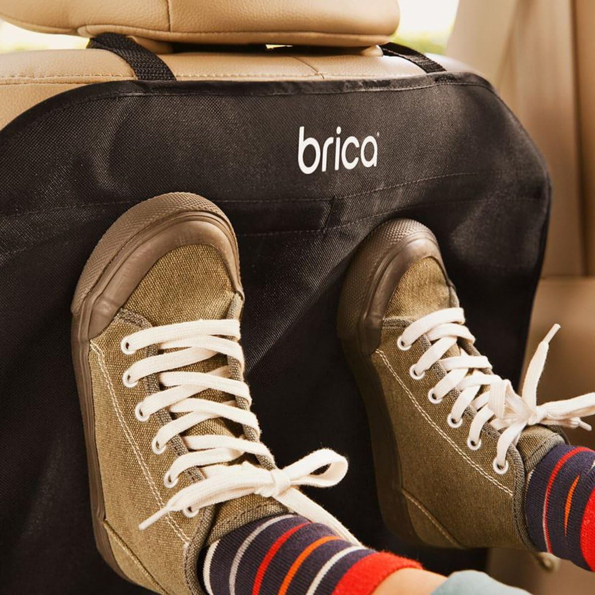 Munchkin Brica by Deluxe Extra Large Car Seat Kick Mats, Protects against Scuffs, Moisture and Dirt, Black, Pack of 2 image number 2