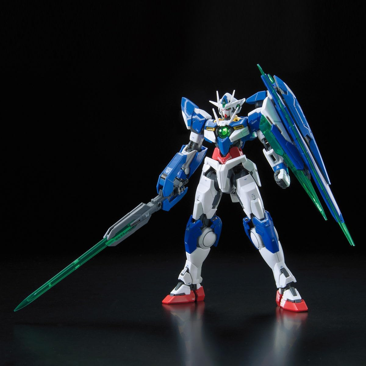 BANDAI Hobby RG Gundam 1/144 OO QAN[T]
