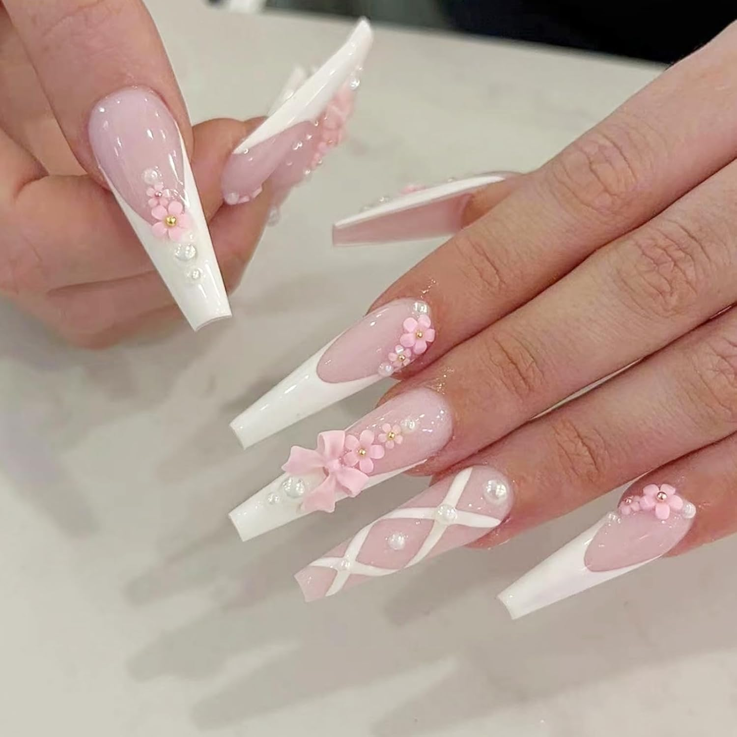 Pack of 24 Press on Nails, Artificial Nails with Adhesive Pads and Nail Files Buffers, Square Fingernails, Pink Nails for Sticking, Nails Ballet, for Women and Girls Nail Art image number 3