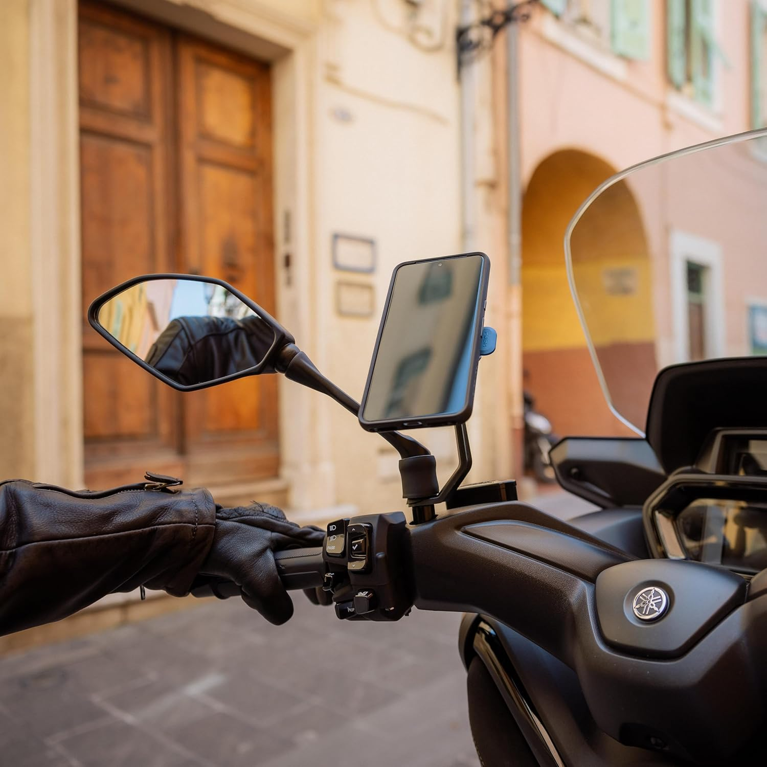 Quad Lock Motorcycle/Scooter/Moped Mirror Stem Mount for Iphone, Galaxy Pixel and Universal Adapters image number 1