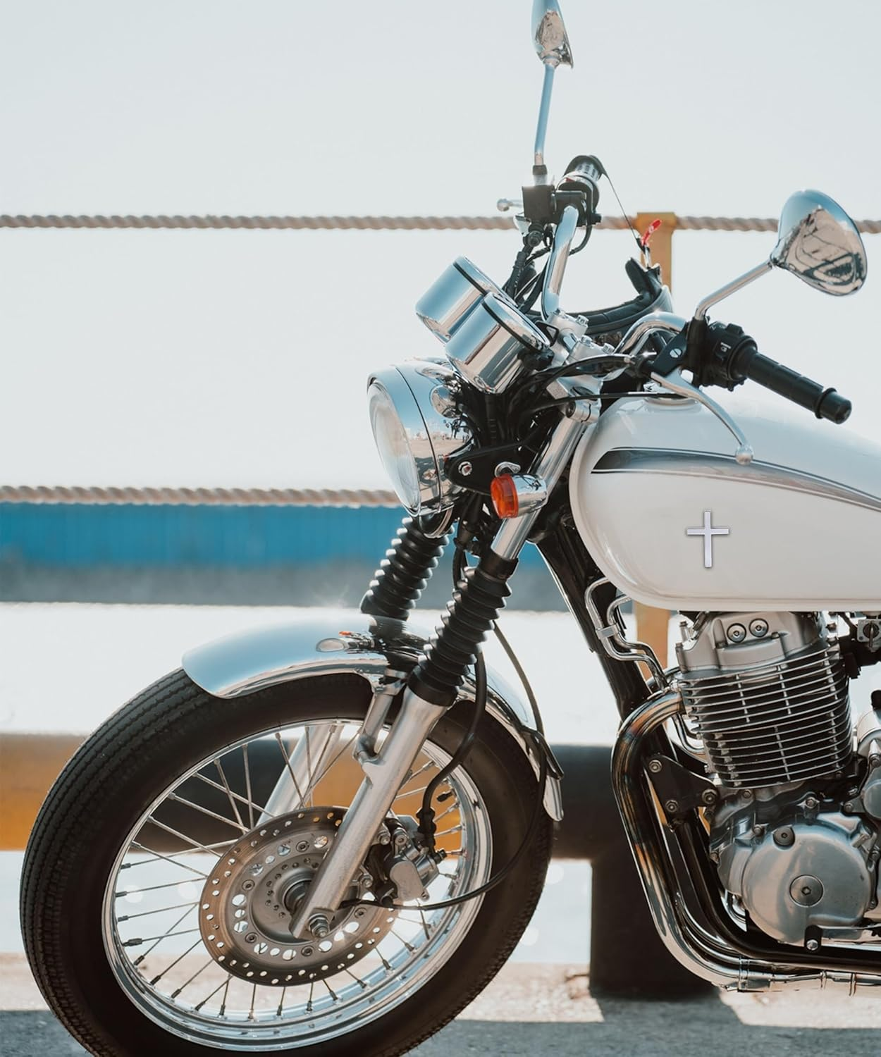 2PCS 3D Cross Stickers,Car Accessories Decals for Vehicles,Self Adhesive Cross Metal Car Emblem,2.5"&times;1.8" Cross Jesus Automotive Decal,Suitable for Trunk Tailgate Side Decoration (Silver) image number 2