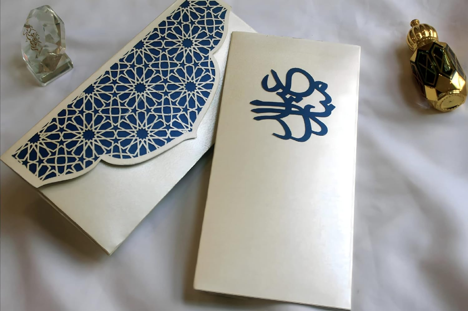 Confetti! (Pack of 10) Eid Money Envelope for Gifting - Eid Mubarak Ramadan Eidi Envelopes - Lanterns and Motif Gold Foil Design - Blue image number 3