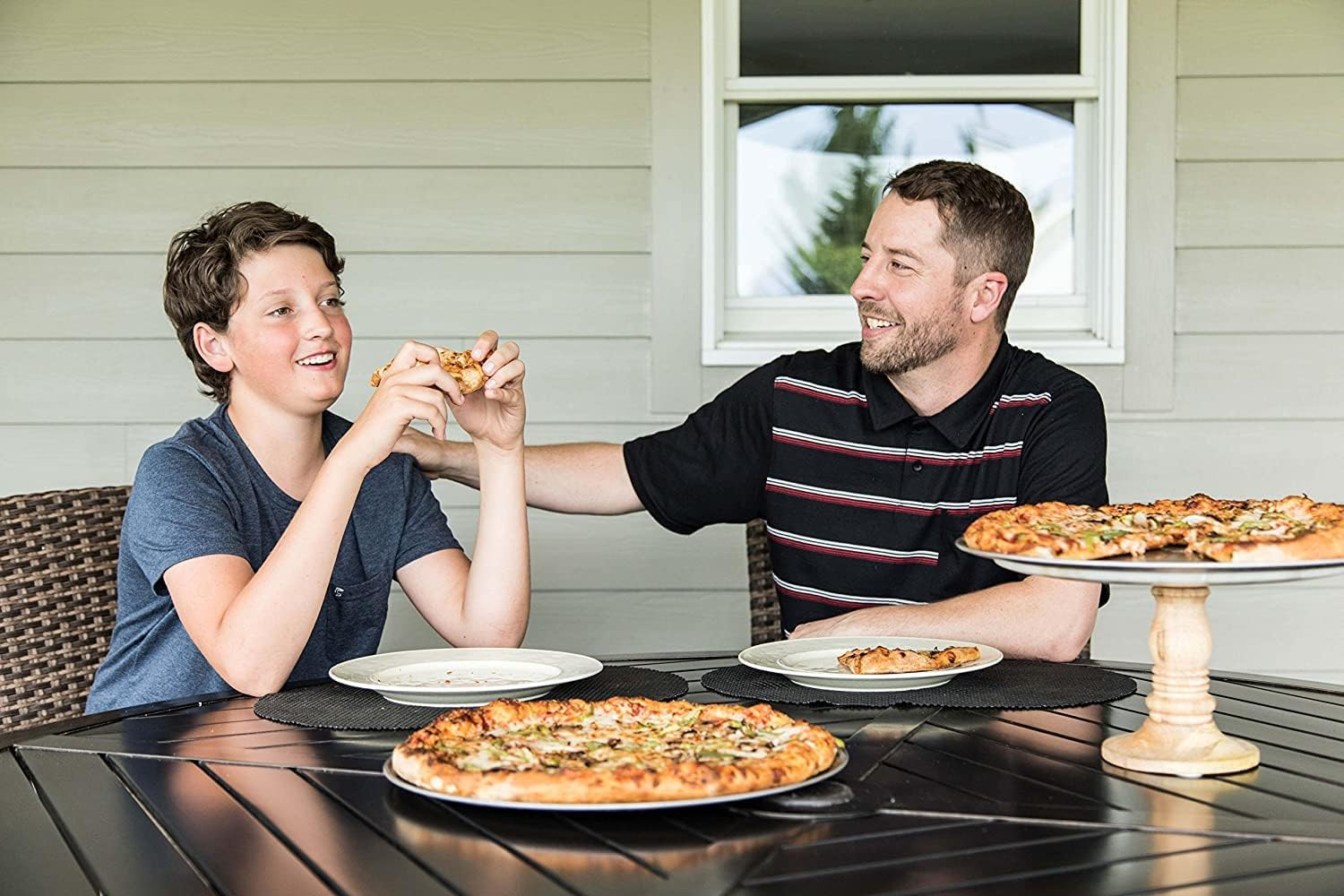 USA PAN 1090PZ Bakeware Aluminized Steel Pizza Pan, 12-Inch, Grey