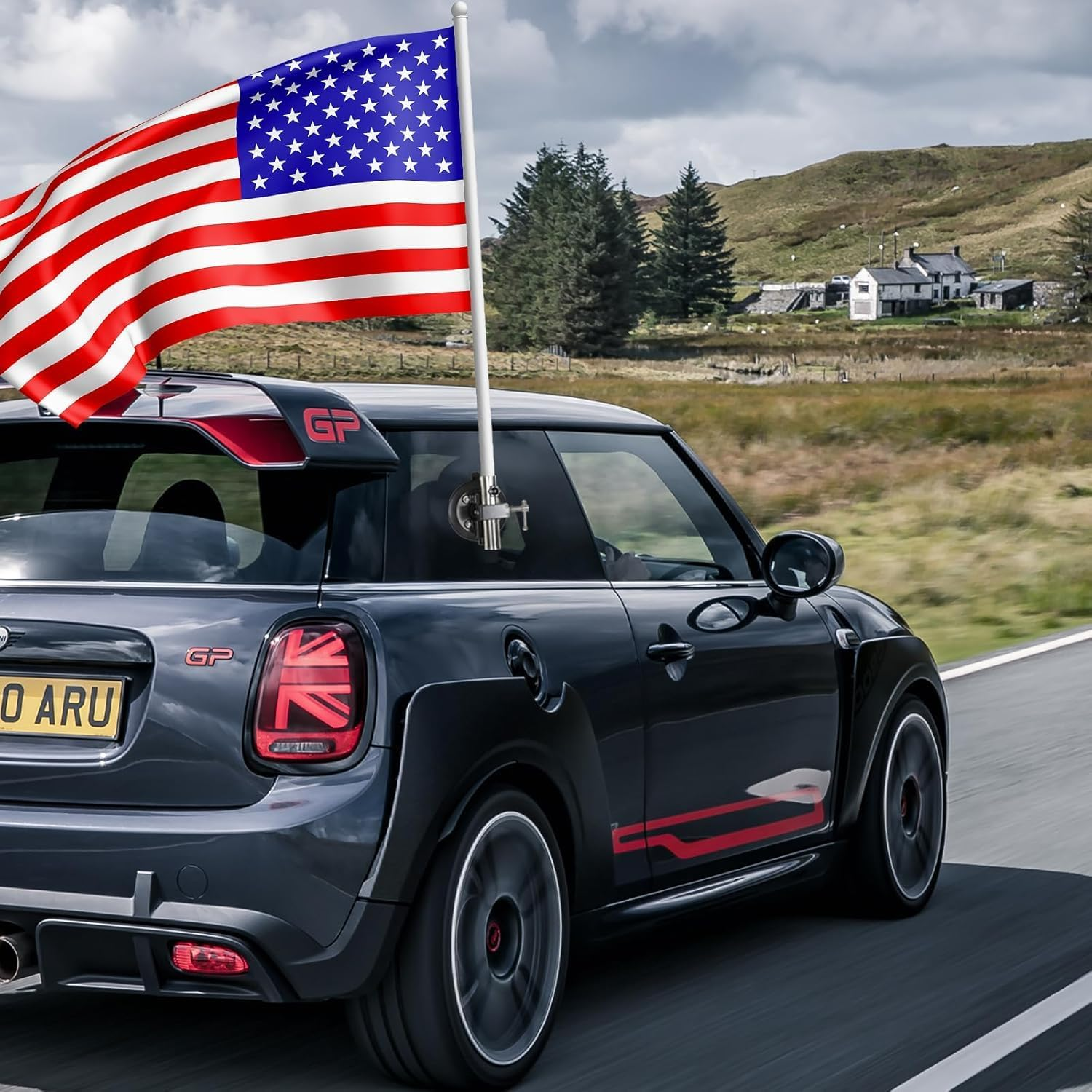 Flag Pole Mount for Truck - Flag Suction Cup for Car, Reusable Suction Cup Flag Pole Mount, No Drill Suction Cup Flag Holder with Strong Suction, Load Capacity 260 Pounds, 1 Pack