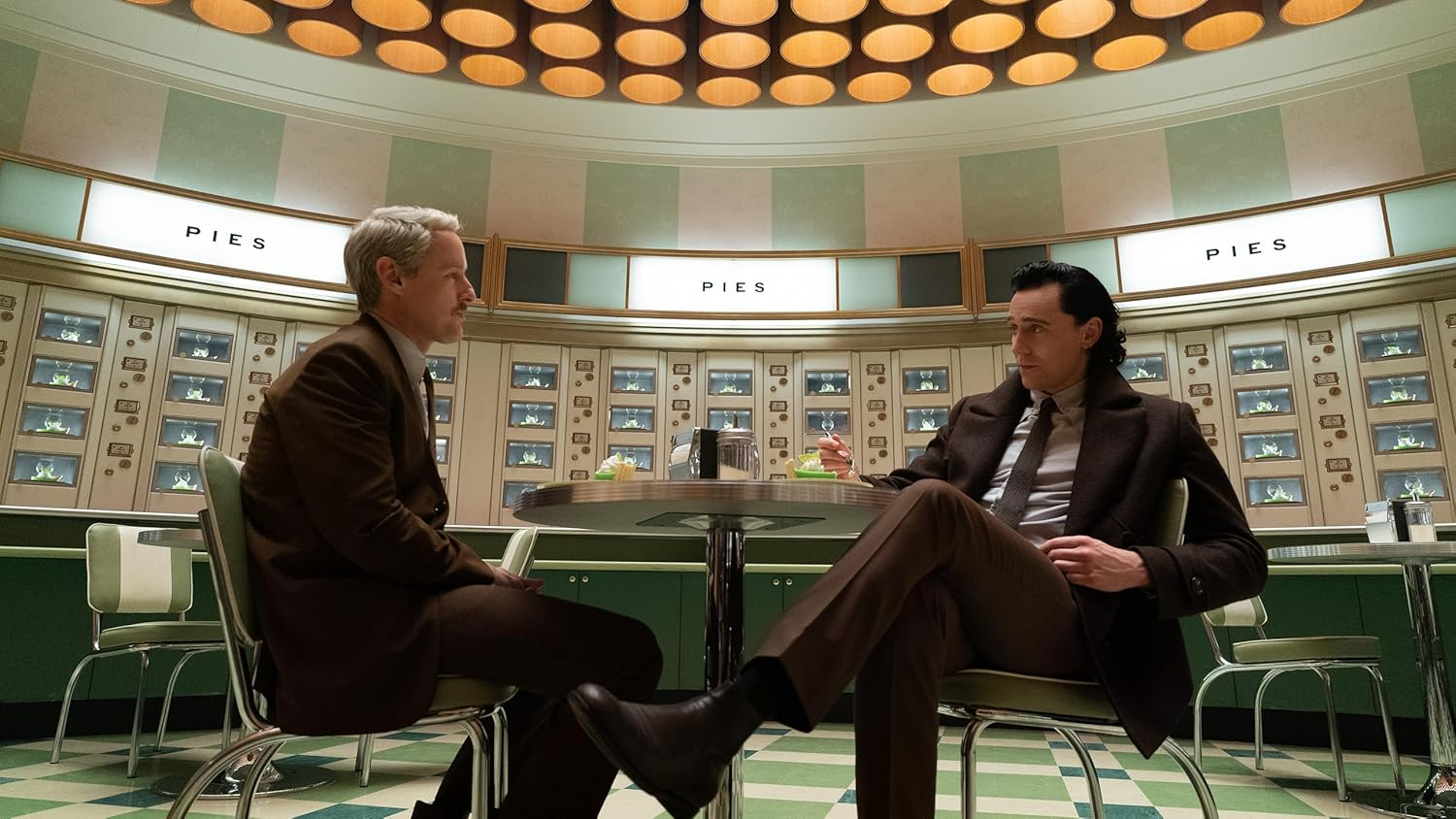 Loki: Season 2 [4K UHD] image number 4