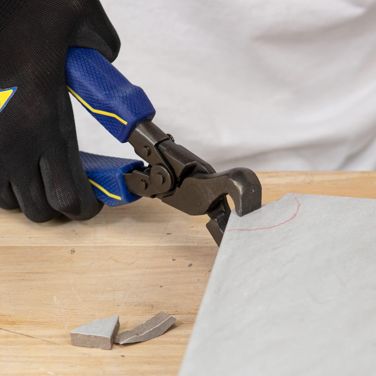 QEP 9 In. Compound Tile Nipper with Tungsten Carbide Tips for All Tile Types up to 1/4 In. Thick