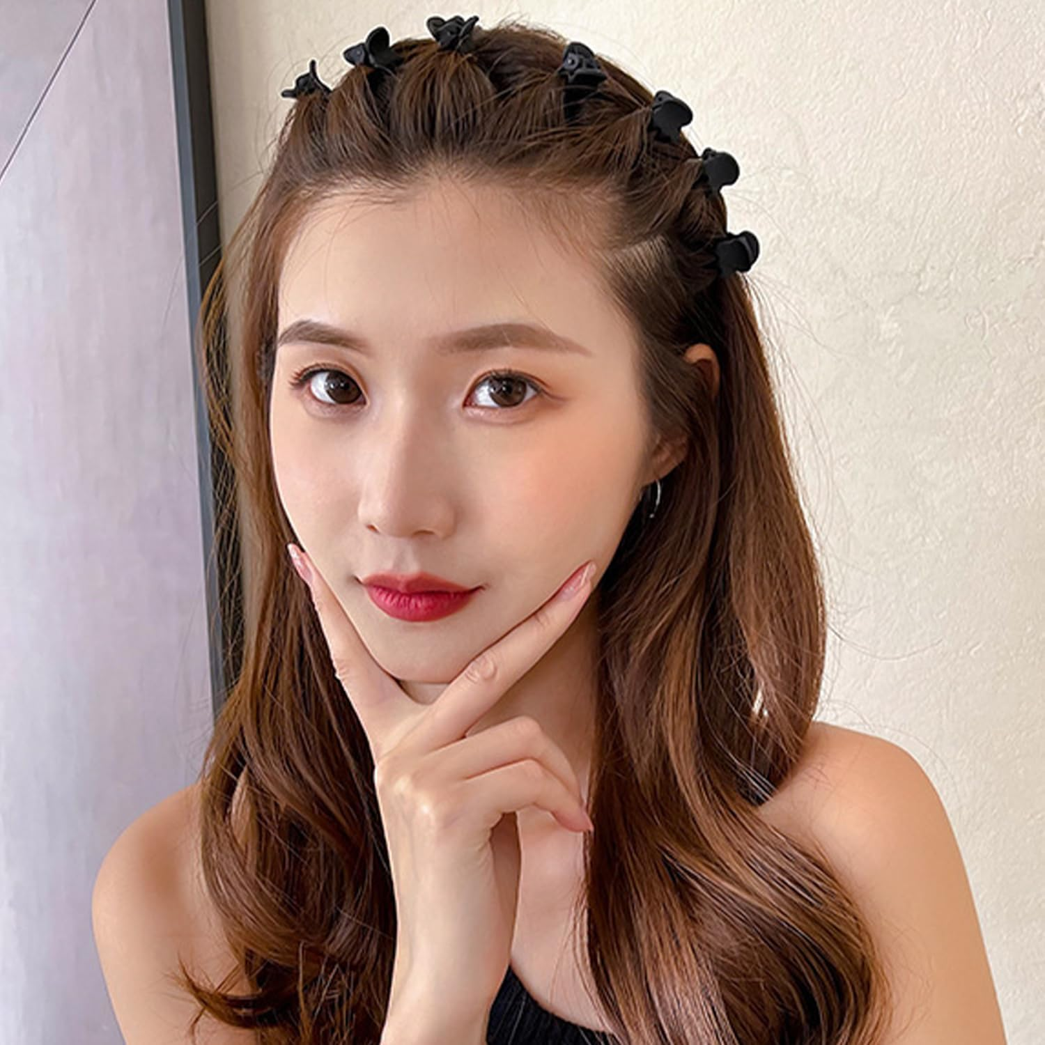 Pack of 150 Black Mini Plastic Hair Pins, Hair Pins for Children, Simple and Versatile Hair Accessories, Hairstyle Accessories image number 5