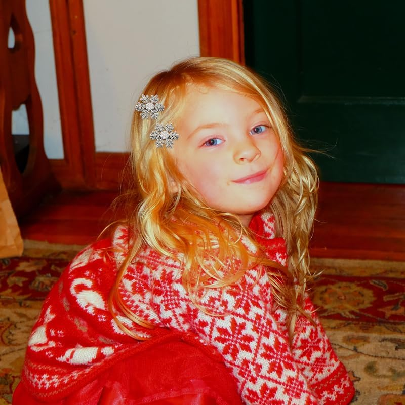 Small Sparkly Pearl Rhinestone Hair Clips for Girls 4PCS Snowflake Hair Barrettes for Christmas Xmas Party Gifts Wedding Hair Accessories for Bride Bridal Pearl Hairpins Metal Clip