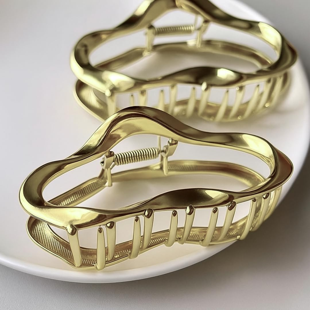 Asymmetric Hair Claw image number 2