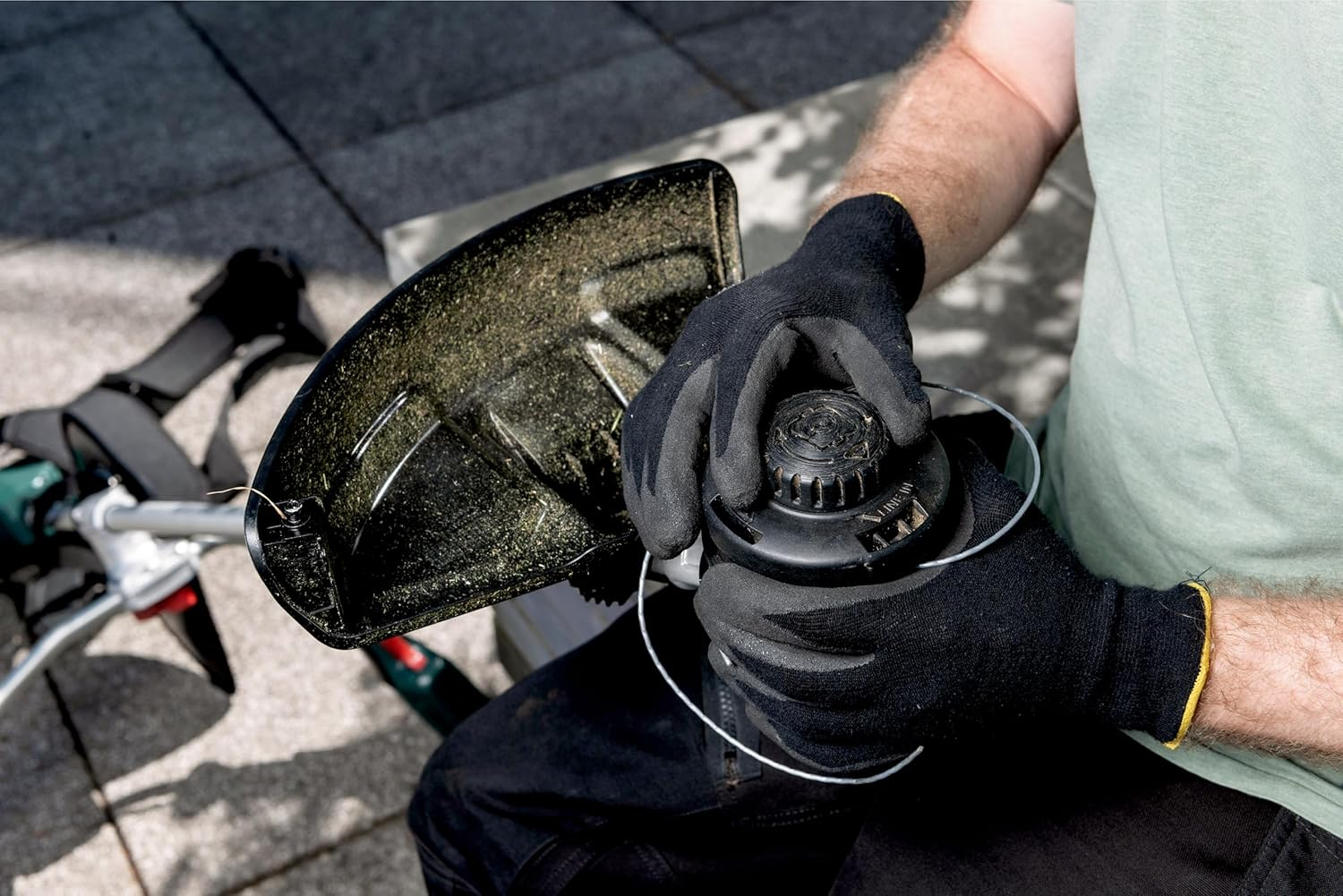 Metabo 18 V X 2 (36 V) Brushless Brushcutter with D-Handle (Skin Only) image number 1