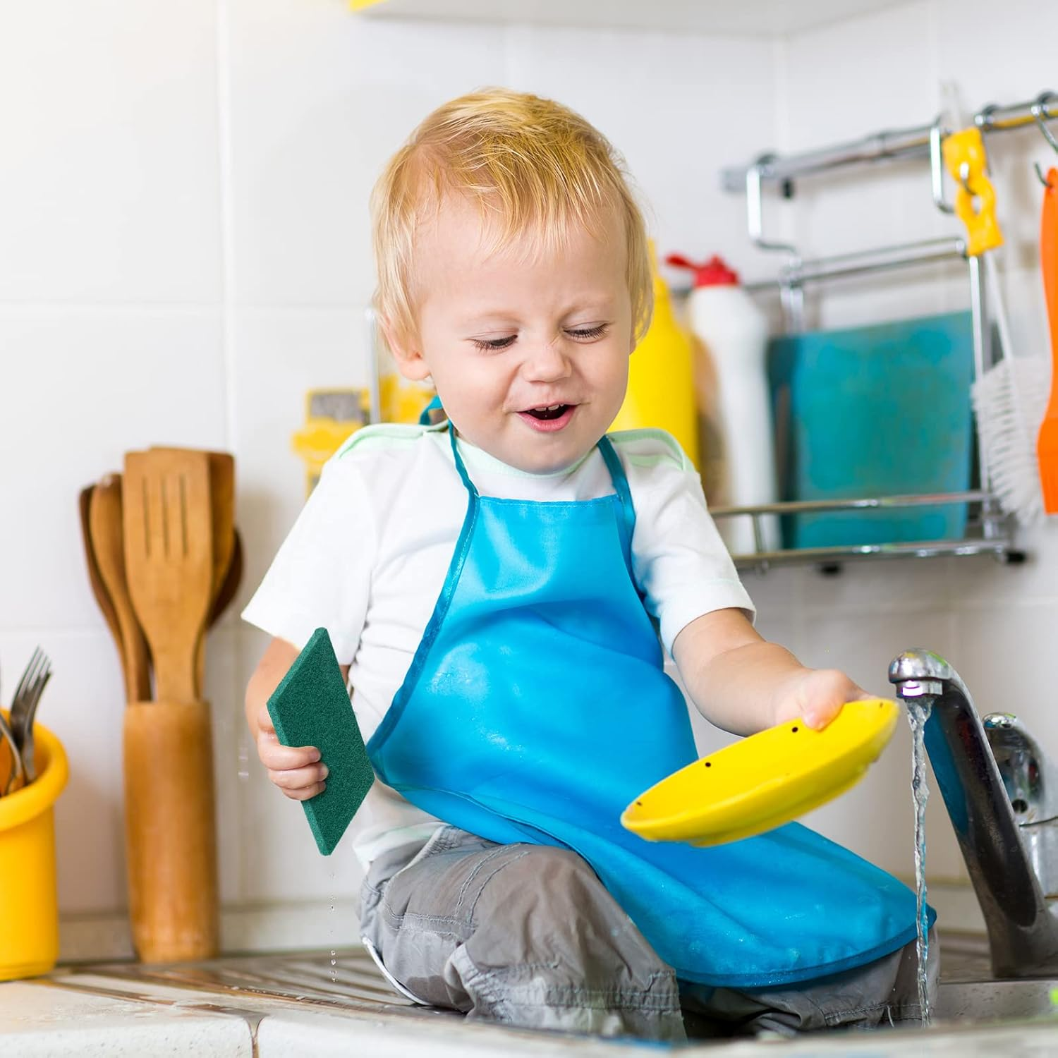 Hoolerry 100 Pcs Heavy Duty Scouring Pads Non Scratch Household Scrub Pads for Cleaning Reusable Pan Scrubber anti Grease Scrubbing Pads for Dish Kitchen Metal Grills, 4.3 X 3 X 0.3 Inch (Green) image number 1