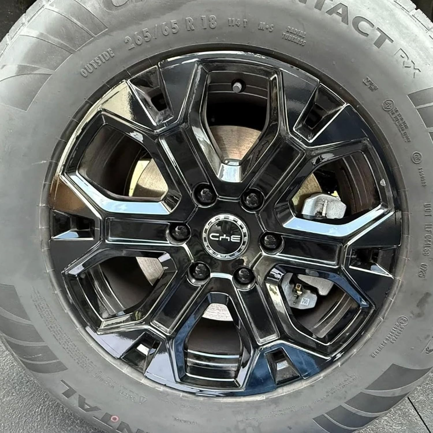 BYD Shark 6 Accessories Wheel Decals (4Pcs) Ultralightweight Sporty Rim Stickers, Easy to Clean & Scratch Resistant image number 1