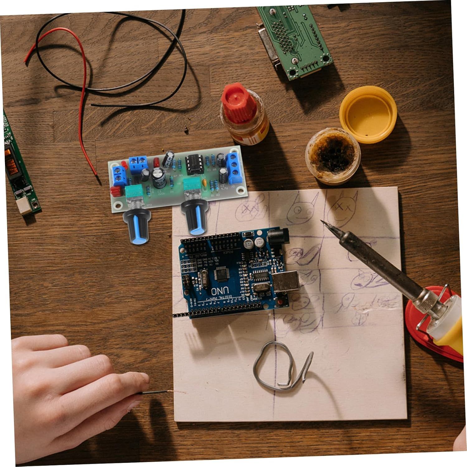 Uonlytech Low Bass Amplifier Board Preamp Module for DIY Speakers 10-24V Single Power Supply Subwoofer Low Pass Filter Audio Component for Home Theater Electronics Random Color image number 1