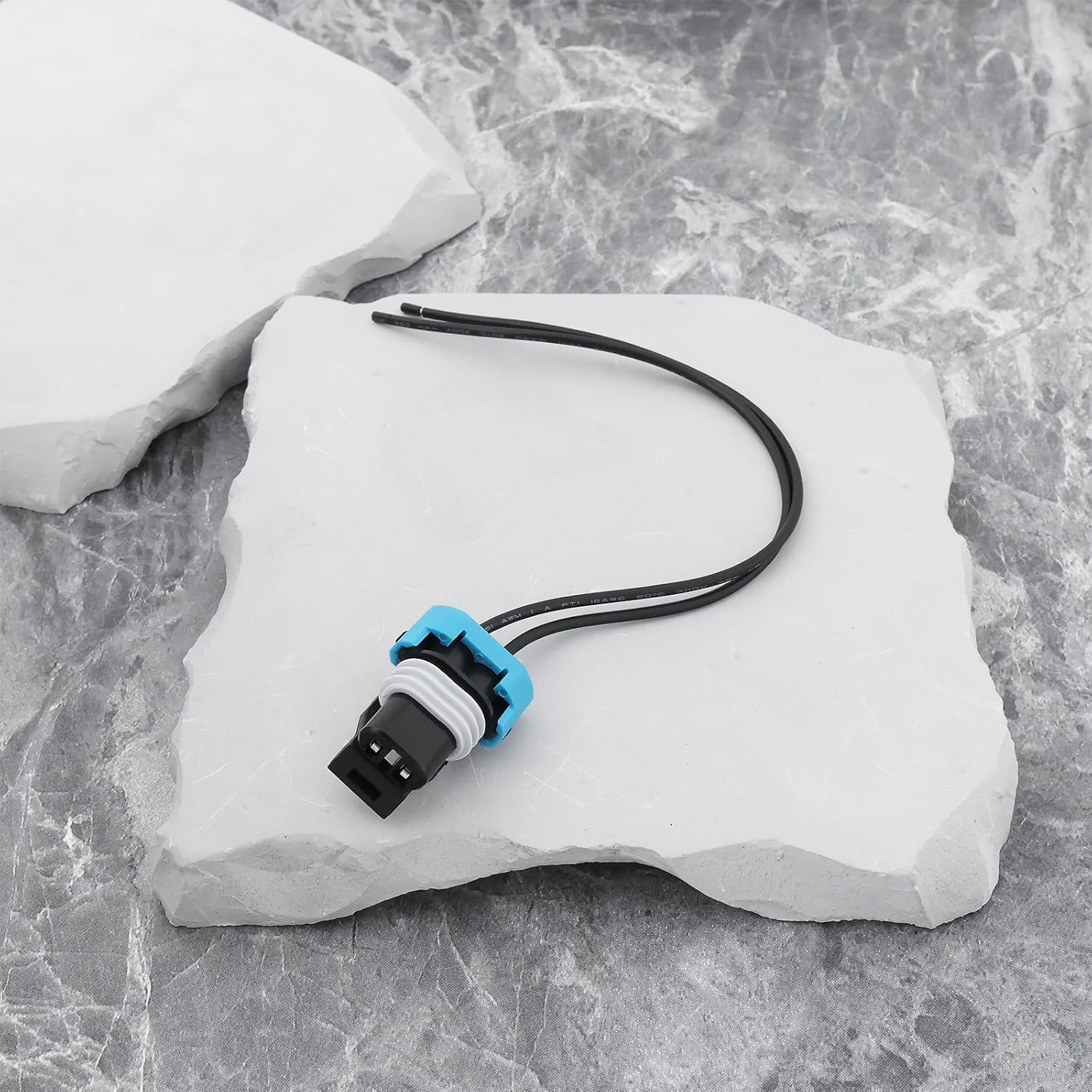 Emagtech 2Pcs Car Rear Number Plate Light Harness 2Pin Compatible with 03-10 Nissan Micra K12E image number 6