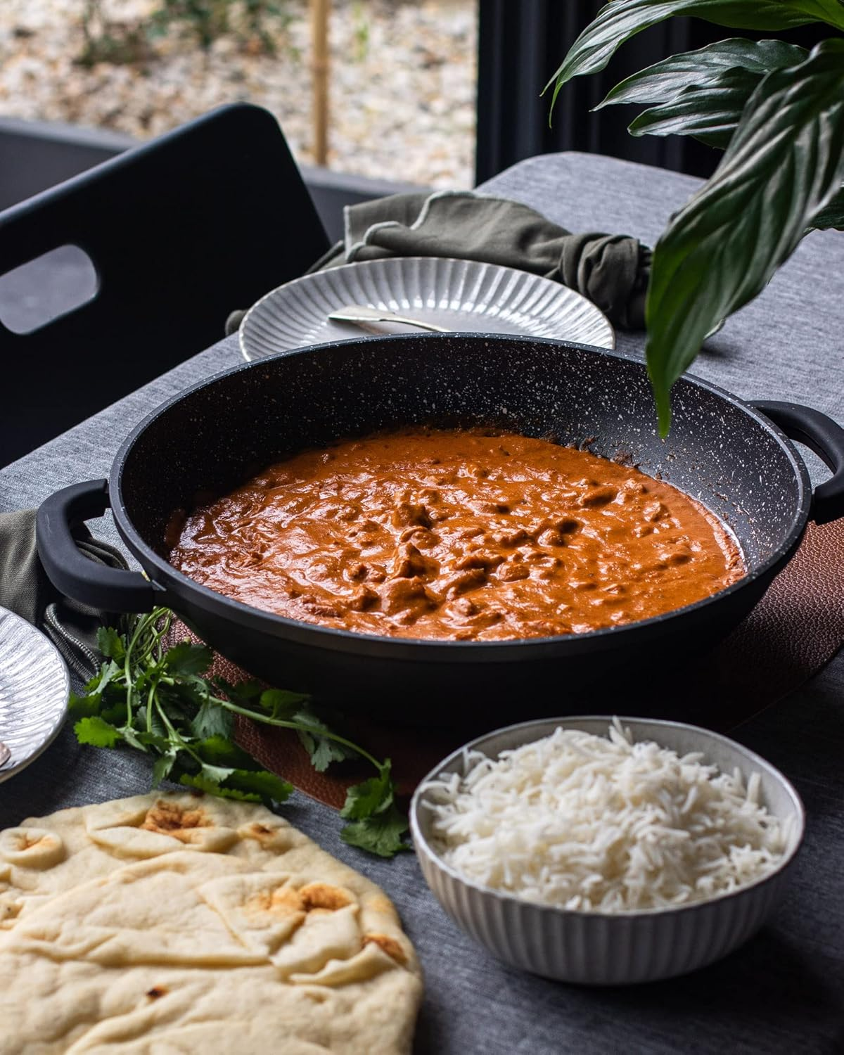 The House of Florence Die Cast Non-Stick Casserole Stockpot with Glass Lid Cooking Set, 5 Liter Capacity, 32 Cm,Black image number 3
