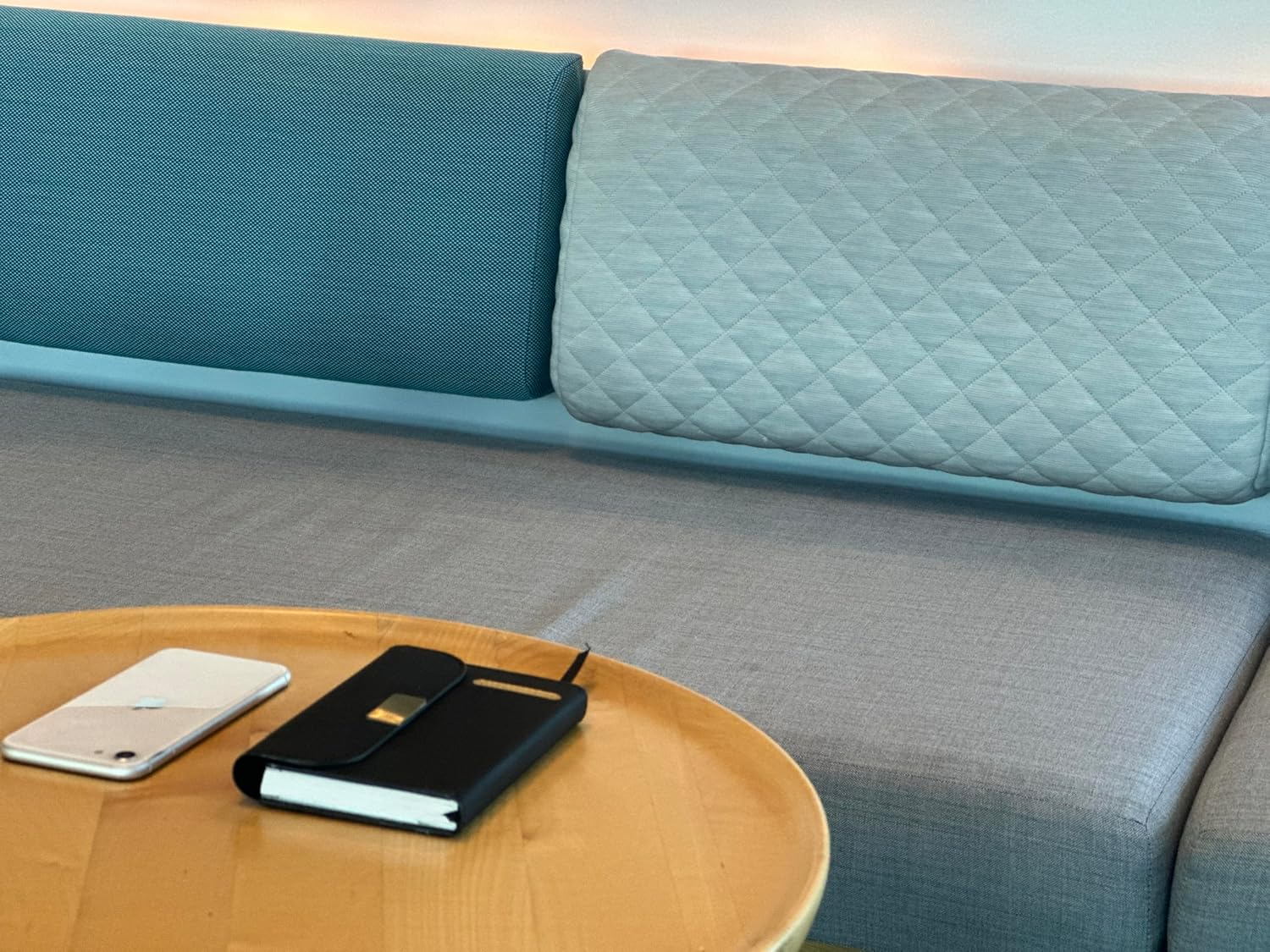 Pocketable Stonepaper Notebook with Magnetic Enclosure & Pen (Black) image number 6