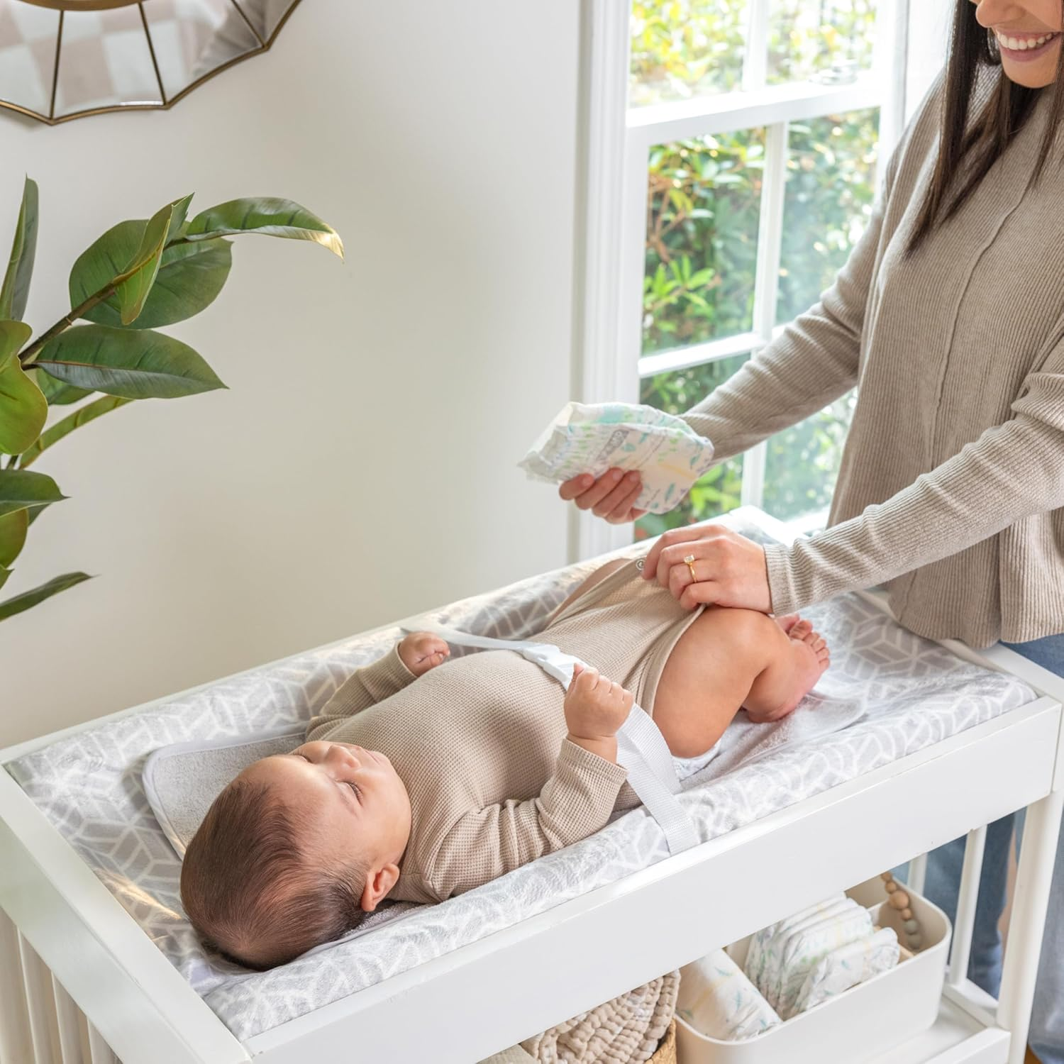 Summer Basic Changing Essentials Kit, 3-Piece image number 4