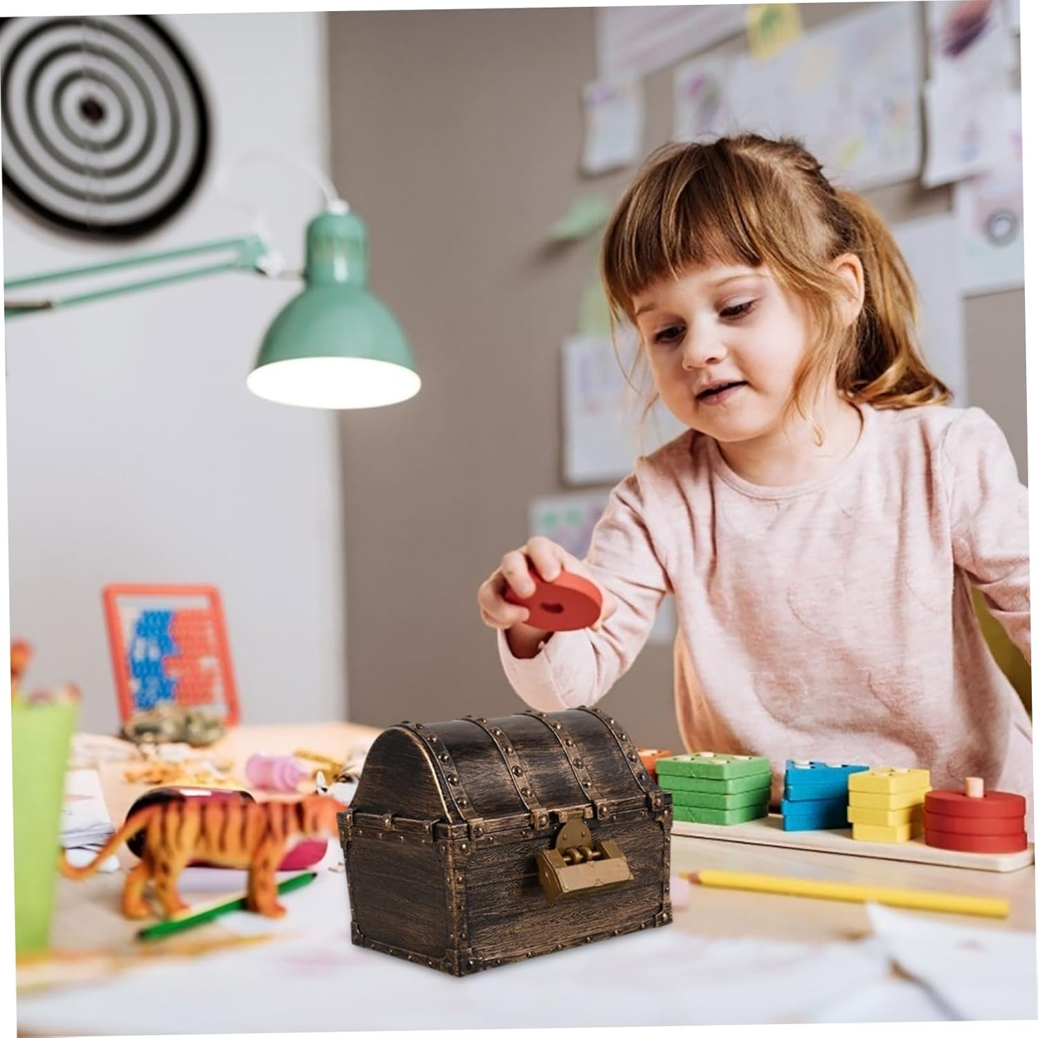 Hohopeti Pirate Treasure Box Decorative Plastic Keepsake Chest for Vintage Style Trinket Organizer for Party Favors Escape Room Props Versatile Storage image number 1