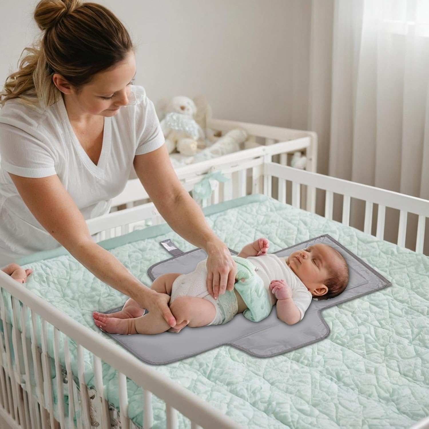 Reusable Changing Pads, Multiple Pockets Changing Pad, Travel Diaper Change Pad, Waterproof Diaper Pad, Portable Diaper Changing Pads for Home and Travel with Multiple Pockets image number 5