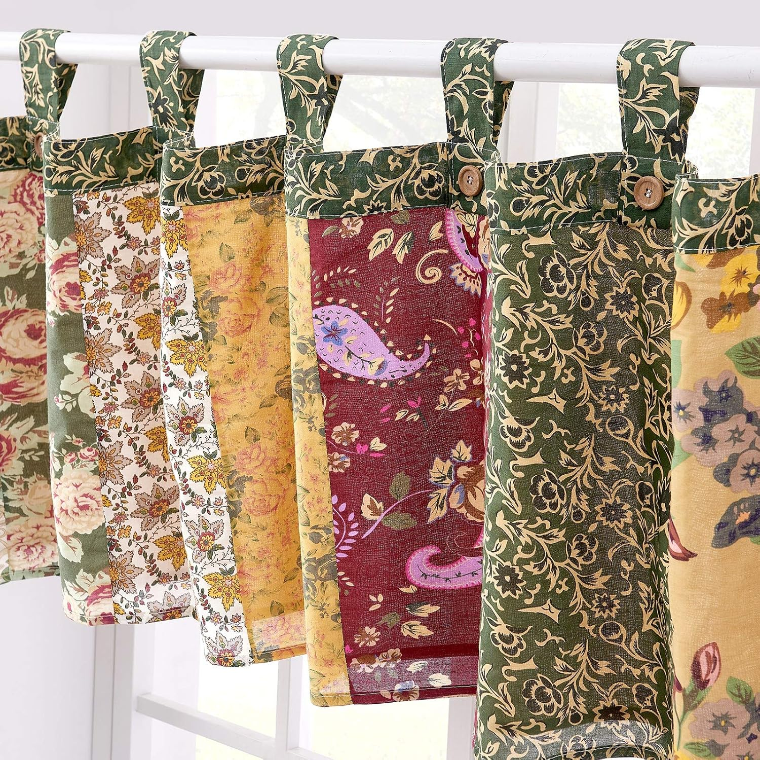 Greenland Home Antique Chic 21 X 84-Inch Cotton Window Patchwork Valance, Multicolor image number 1