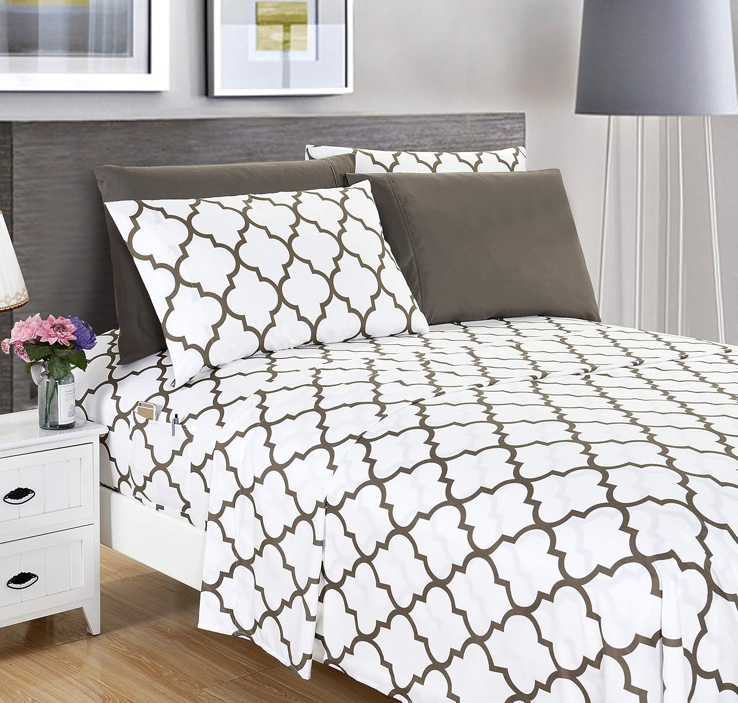 Elegant Comfort Luxury Soft Bed Sheets Quatrefoil Pattern 1500 Thread Count Percale Egyptian Quality Softness Wrinkle and Fade Resistant (6-Piece) Bedding Set, King, White image number 1