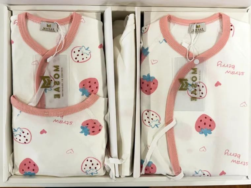 24-Pieces 100% Cotton Essentials Gift Set for Newborn Baby Girls, Which Includes Clothing and Accessories. It Is Suitable for Baby Girls and Is Designed for Infants Aged 0-6 Months. image number 6
