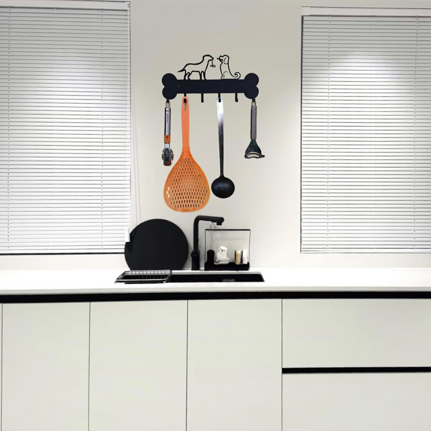 Dog Leash Holder Wall Mount, Dog Supply Organizer with 6 Hooks, Metal Key Hooks for Wall， Wall Storage for Hanging Leash, Vest, Harness, Keys image number 3