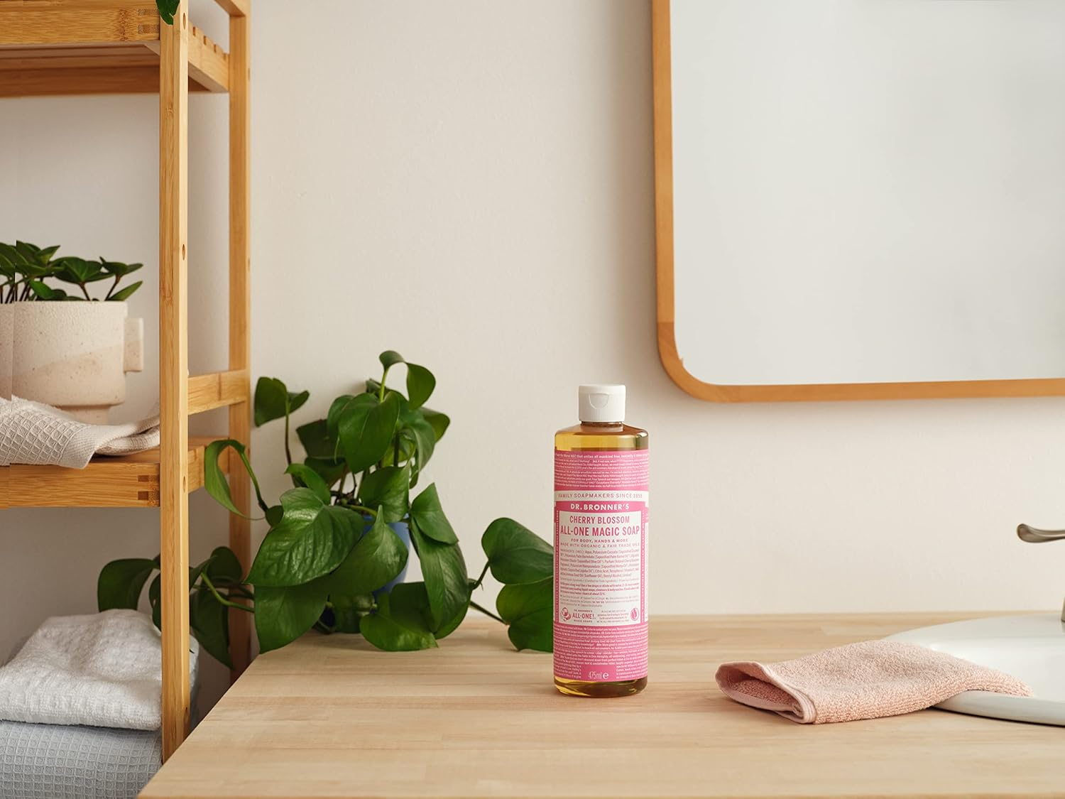 Dr. Bronner'S - Pure Castile Liquid Soap Cherry Blossom 475 Ml image number 1