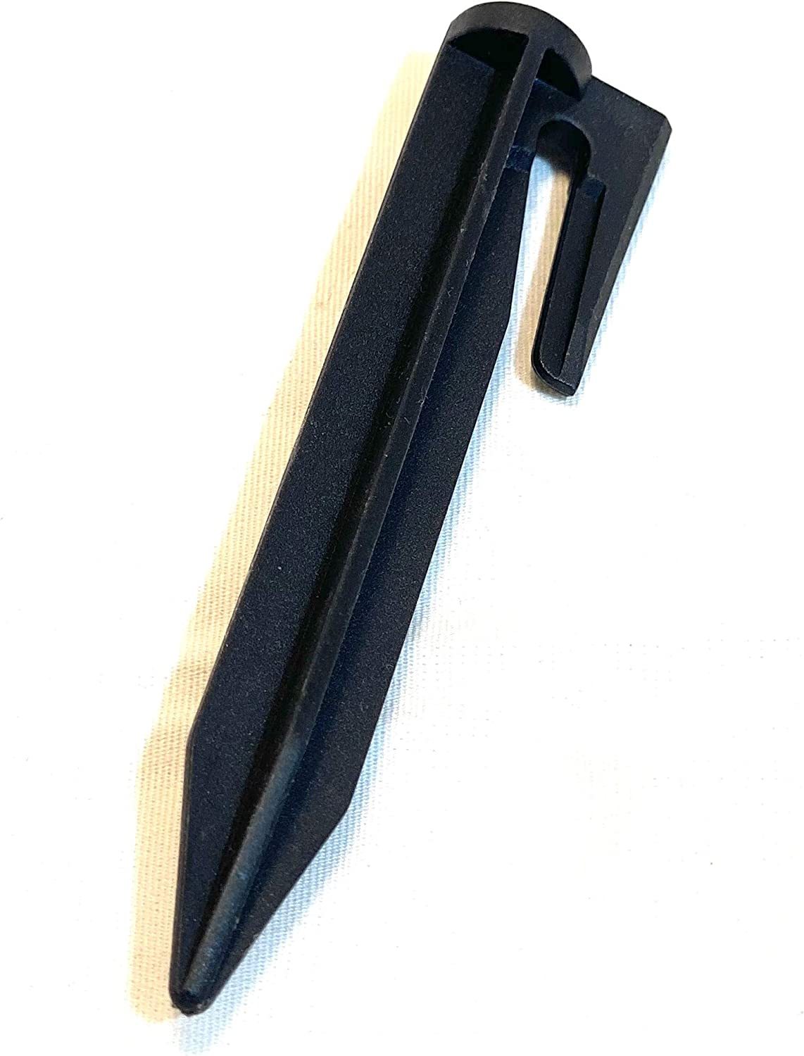 Emberg (100 Count) Plastic Boundary Wire Stakes Lawn Pegs Landscape Staples for Robomow Mower, Husqvarna Automower, Worx Landroid, Pet Fence, for Use in Garden Lawn Fence image number 6