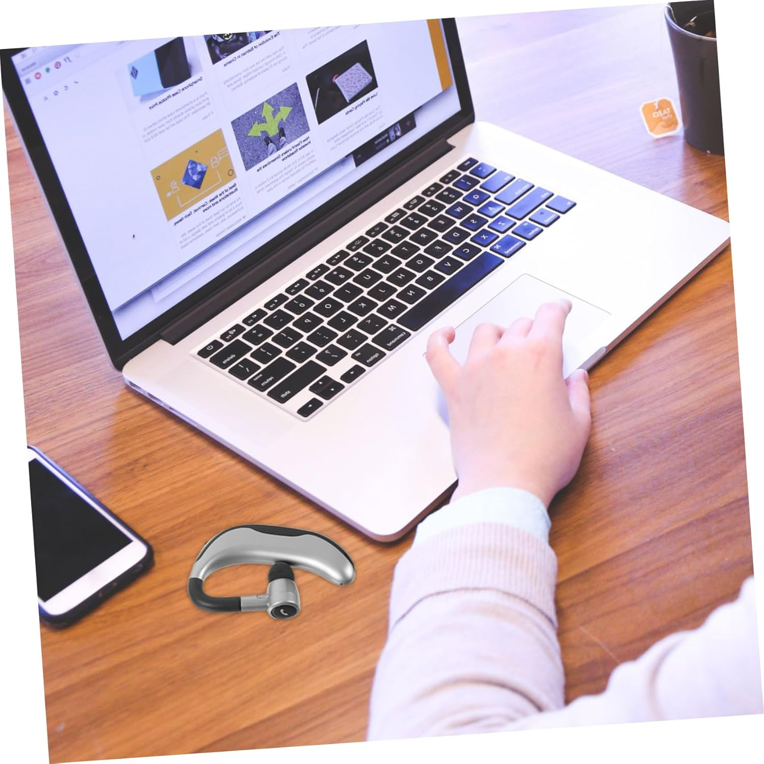 Holibanna Sports Headphones Wireless Earbuds Running Earphones Lightweight Stereo Headset for Smartphones Tablets image number 6