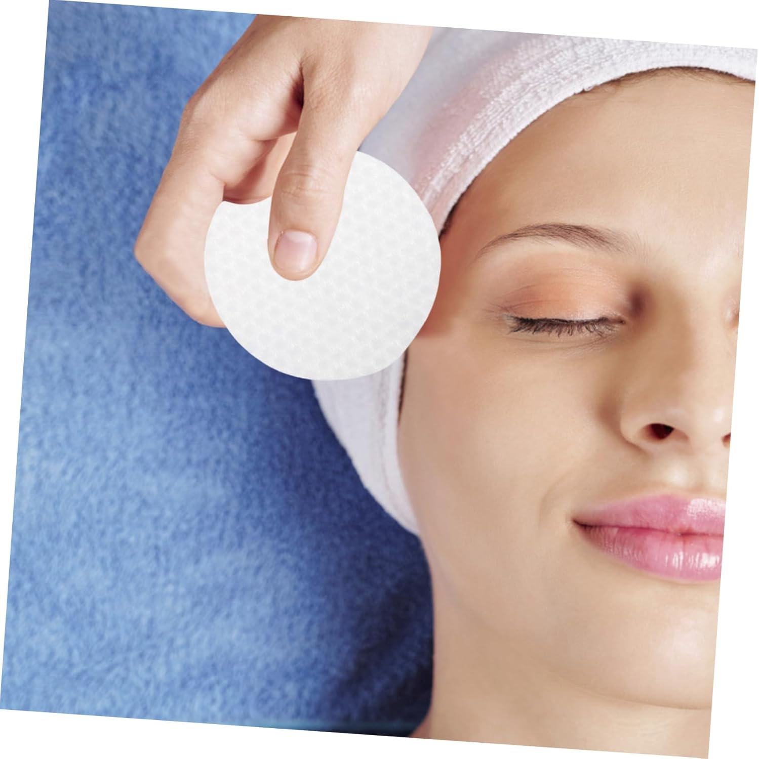 300Pcs Cotton Pads Nonwoven Pads for Gentle Face Exfoliation for Skincare Routine image number 5