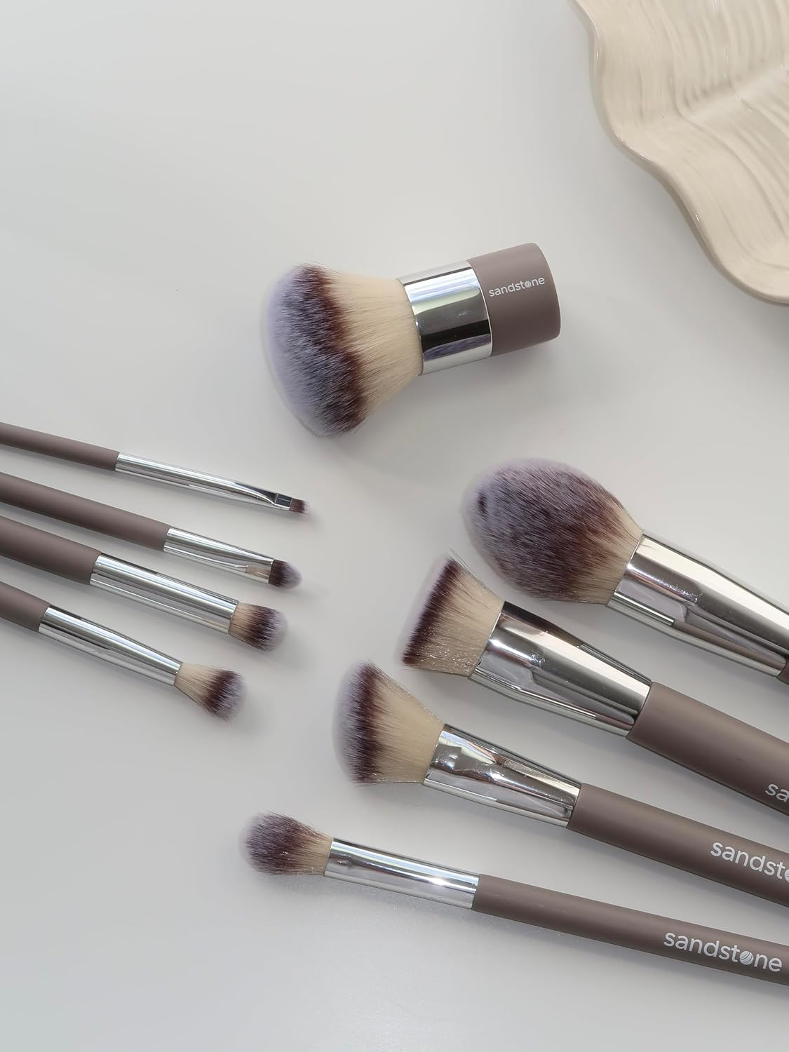 Sandstone Soft Collection Concealer Brush/Makeup image number 6