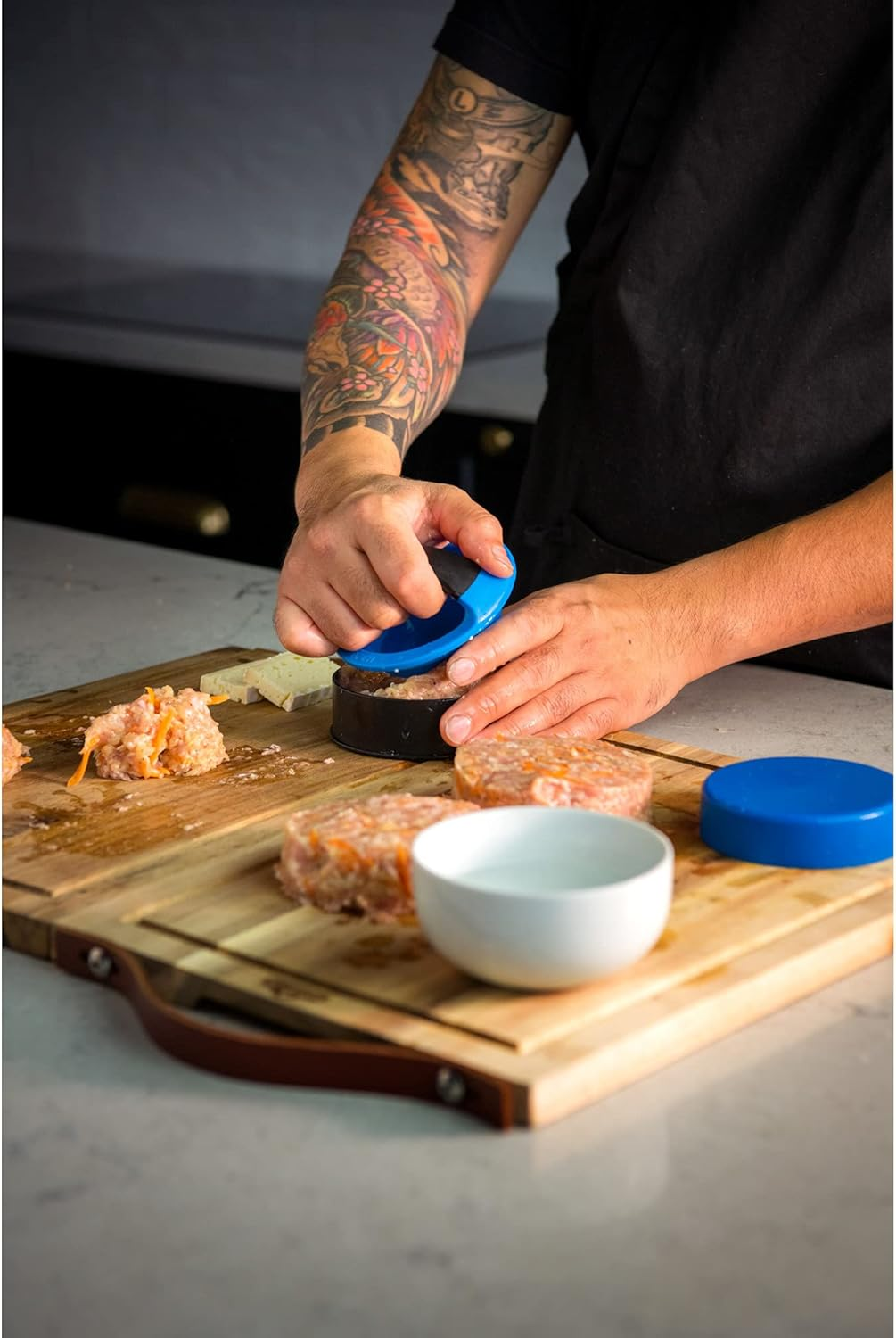 Napoleon Gourmet Burger Press Kit image number 1