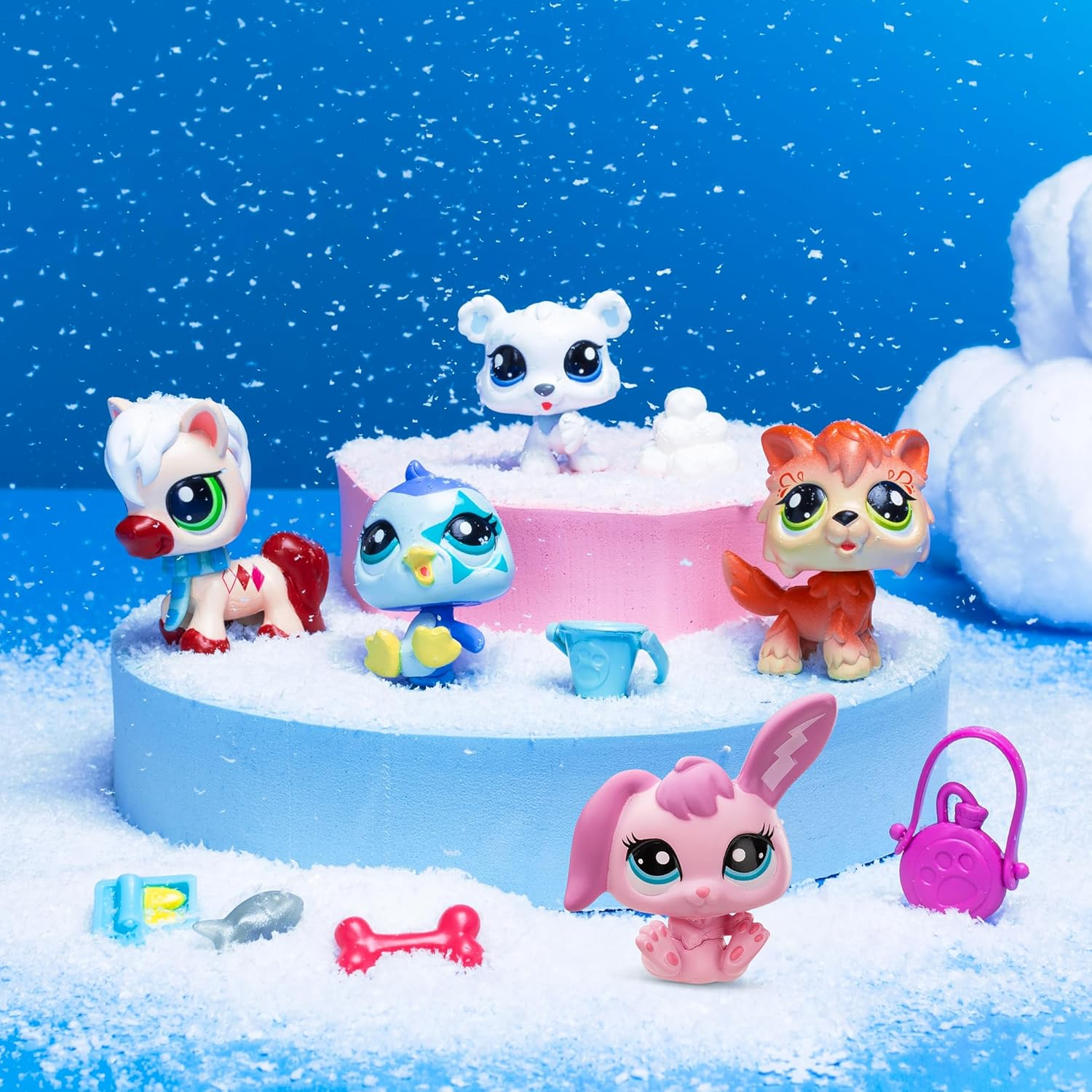 Littlest Pet Shop- Winter Besties Collector 5 Pack image number 6