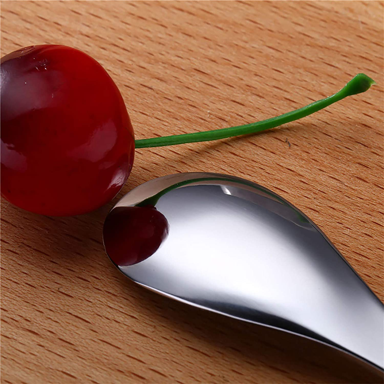 VANRA 5.3In 4-Piece Tea Spoons Set 18/10 Stainless Steel Coffee Appetizer Dessert Spoon Serving Spoon Teaspoon Silver Flatware Set