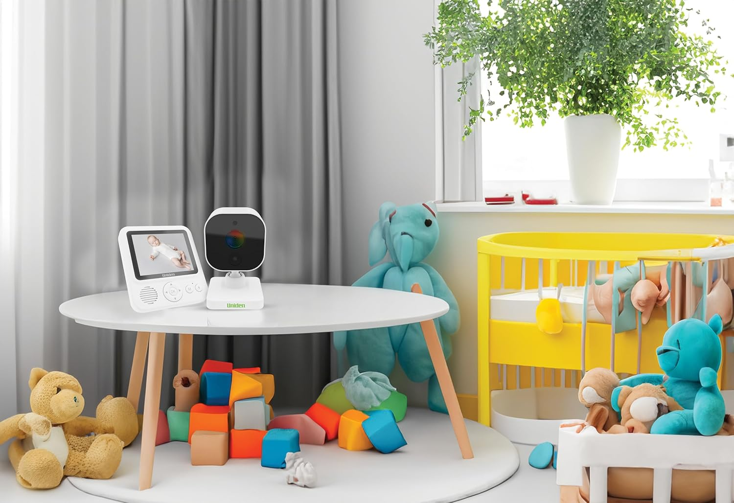 Uniden BW2511-2.8&rdquo; Compact Baby Video Monitor with Camera image number 2
