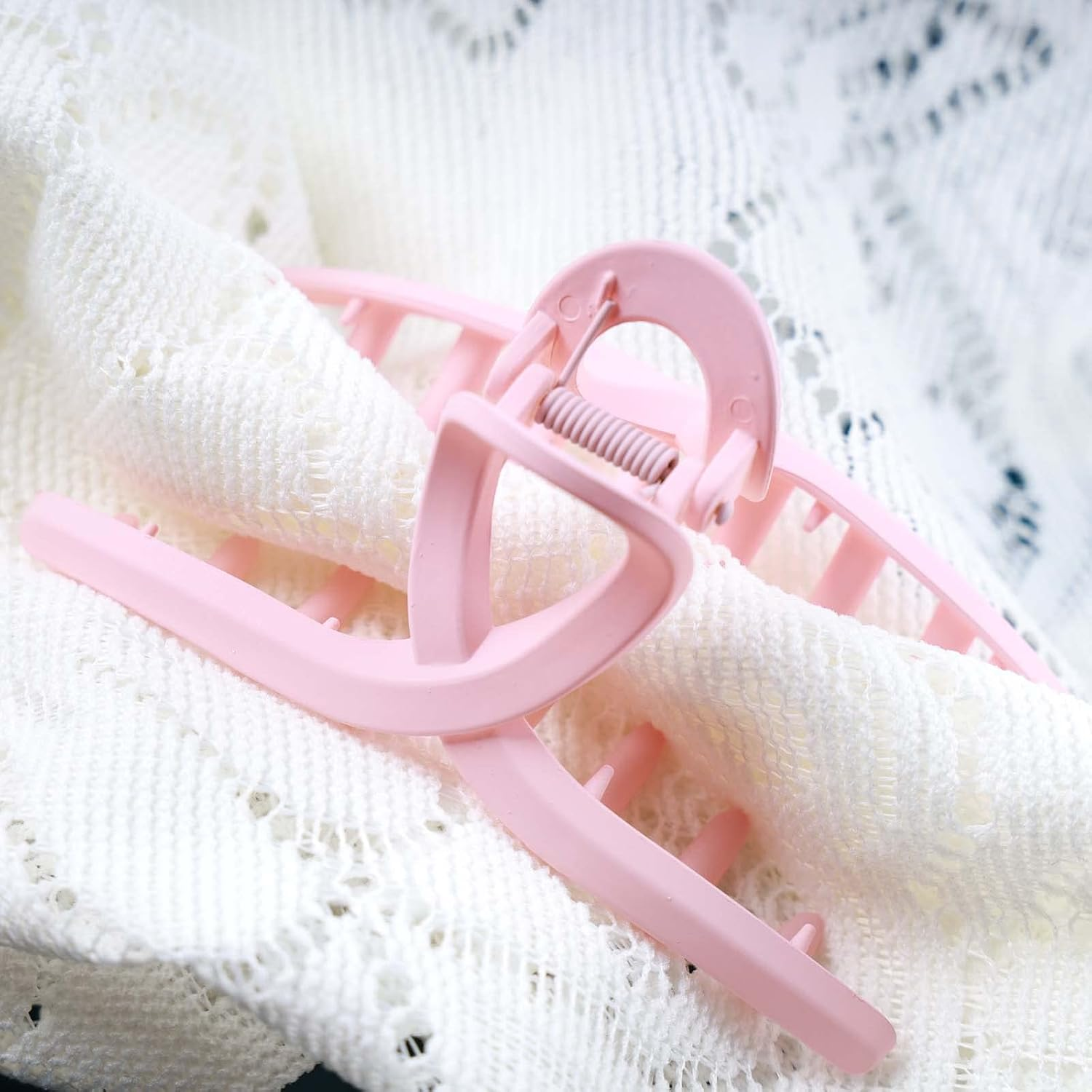 Yheakne Vintage Acrylic Hair Claw Clip Plastic Hair Claw Clip Plain Hair Holder Clips Jelly Pine Hair Clip French Hair Catch Barrette Decorative Hair Accessories for Women and Girls (Pink) image number 3