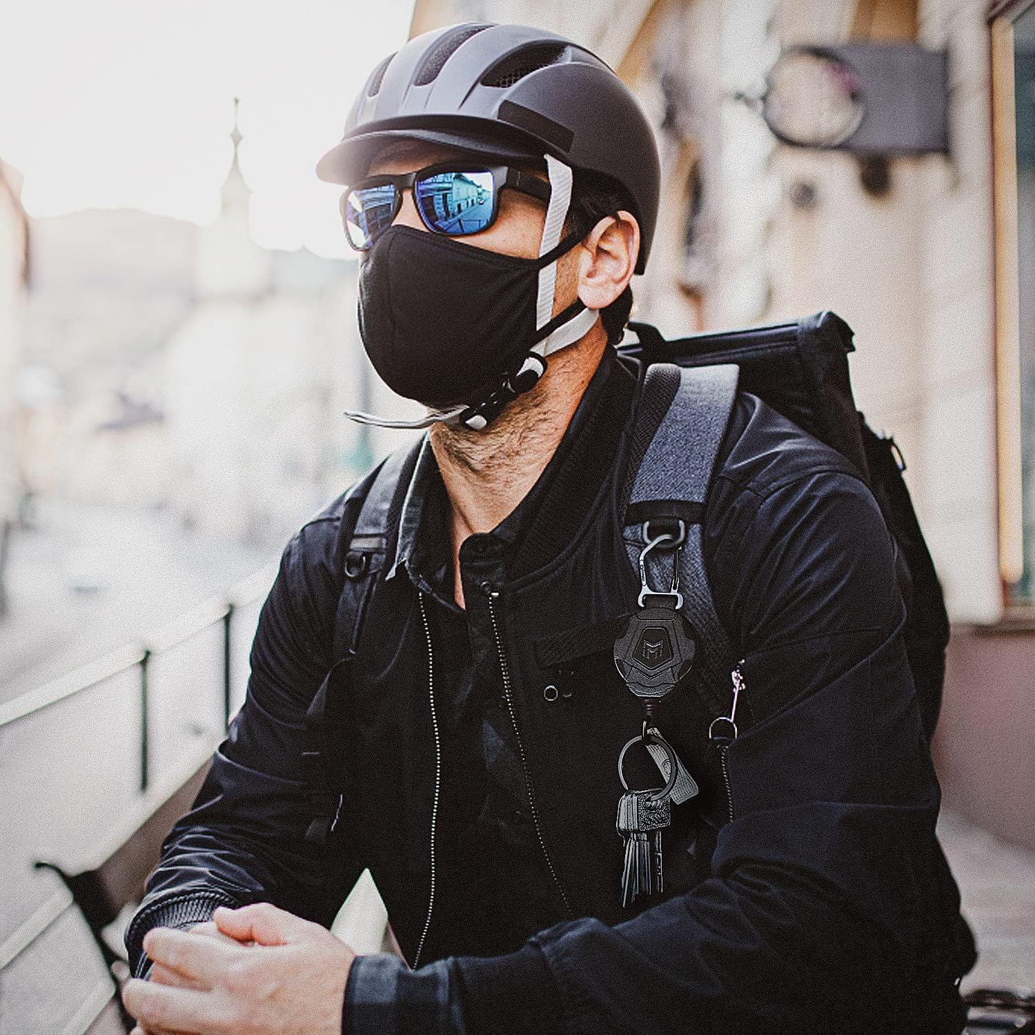 MNGARISTA 2 Pack Retractable Key Chain, Heavy Duty Carabiner Badge Holder, Tactical ID Badge Reel with Retractable 31.5 Inch Steel Cord, 8 Oz image number 1