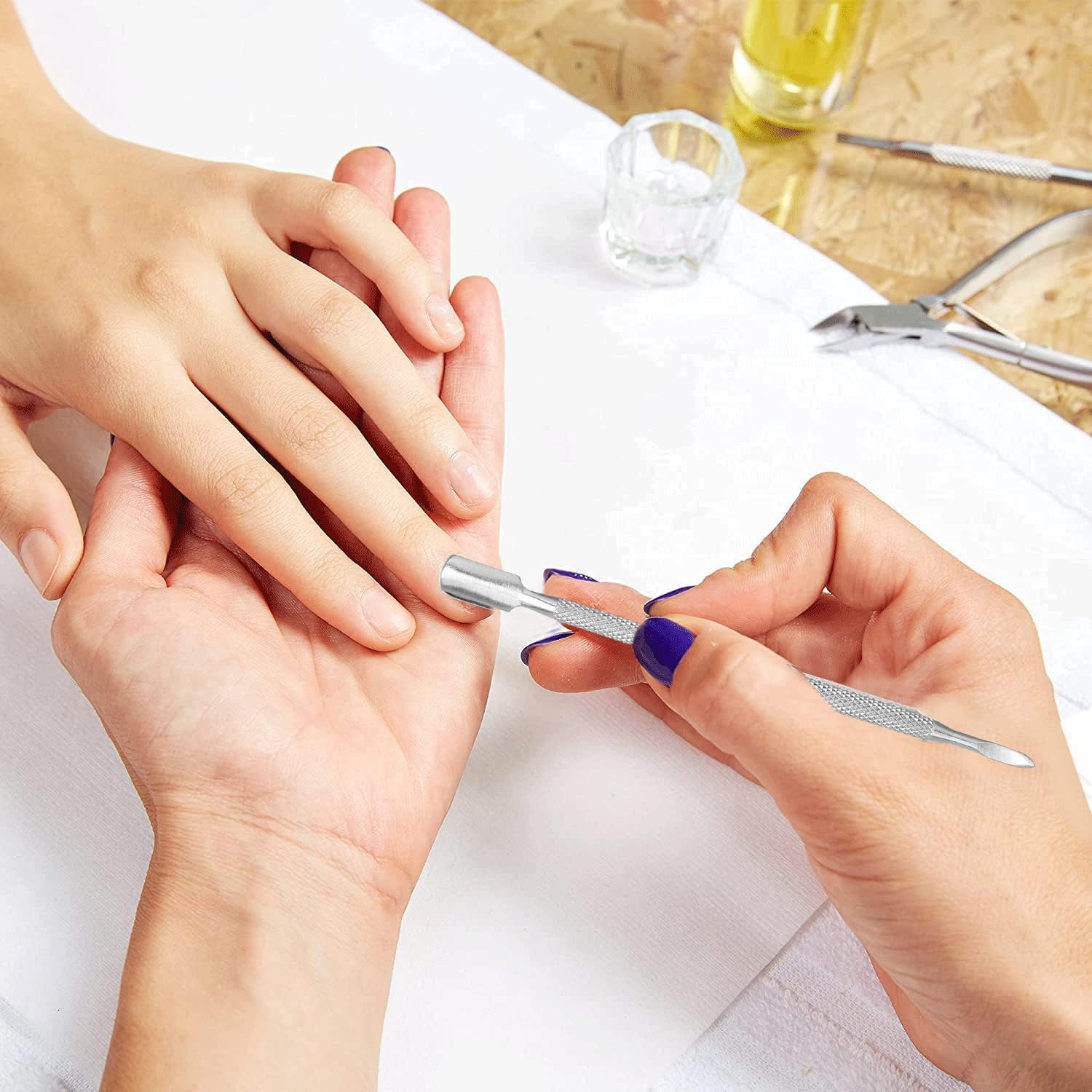 4 Pieces Cuticle Pusher Stainless Steel Cuticle Pusher Professional Nail Pusher Gel Nail Polish Remover Kit Cuticle Pusher for Fingernails and Toenails image number 2