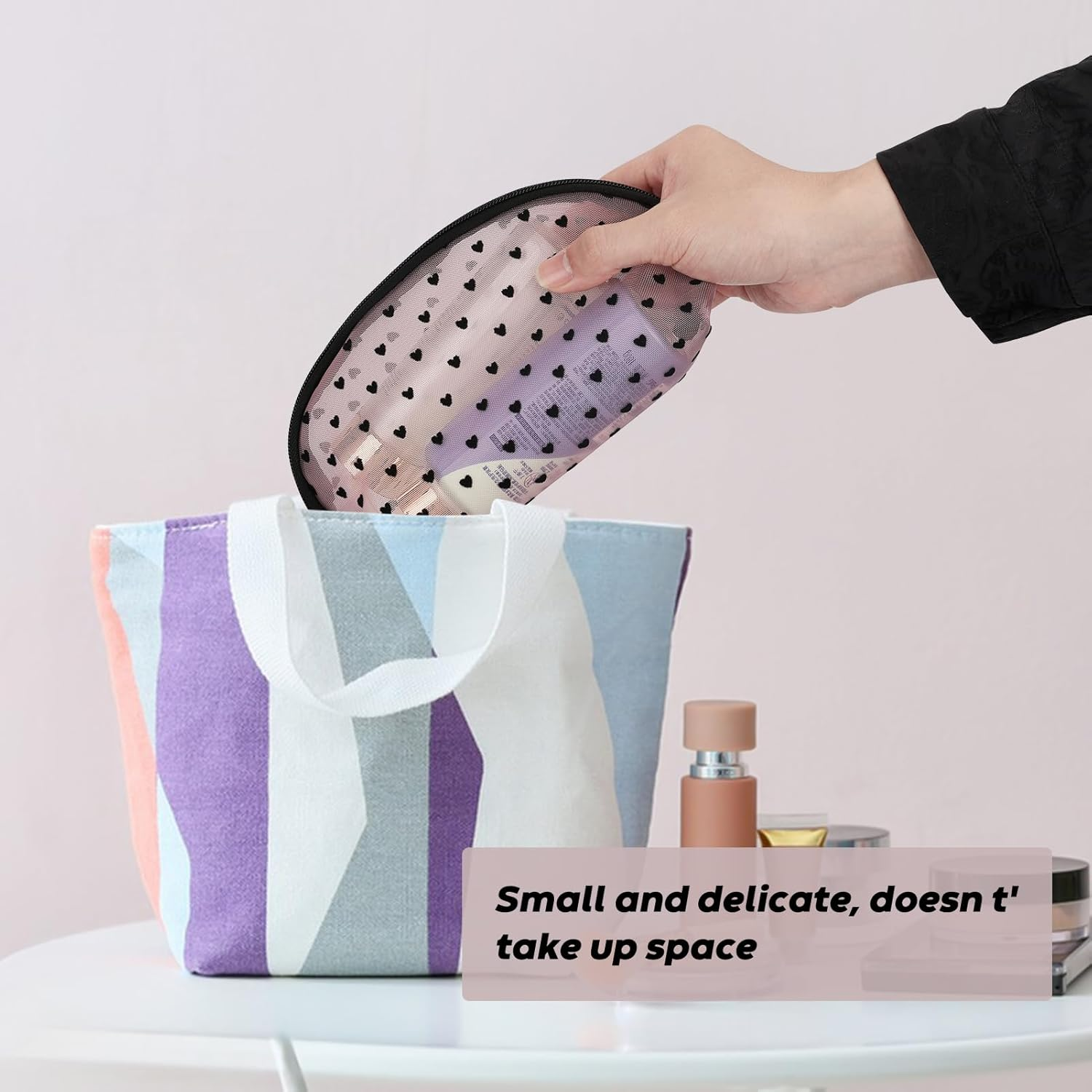 FYY 4 PCS Mesh Cosmetic Bag with Zipper, Clear Makeup Bag Set Mesh Zipper Pouch Bags Toiletry Bag for Women Travel Accessories (Multi-Size, Pink) image number 4