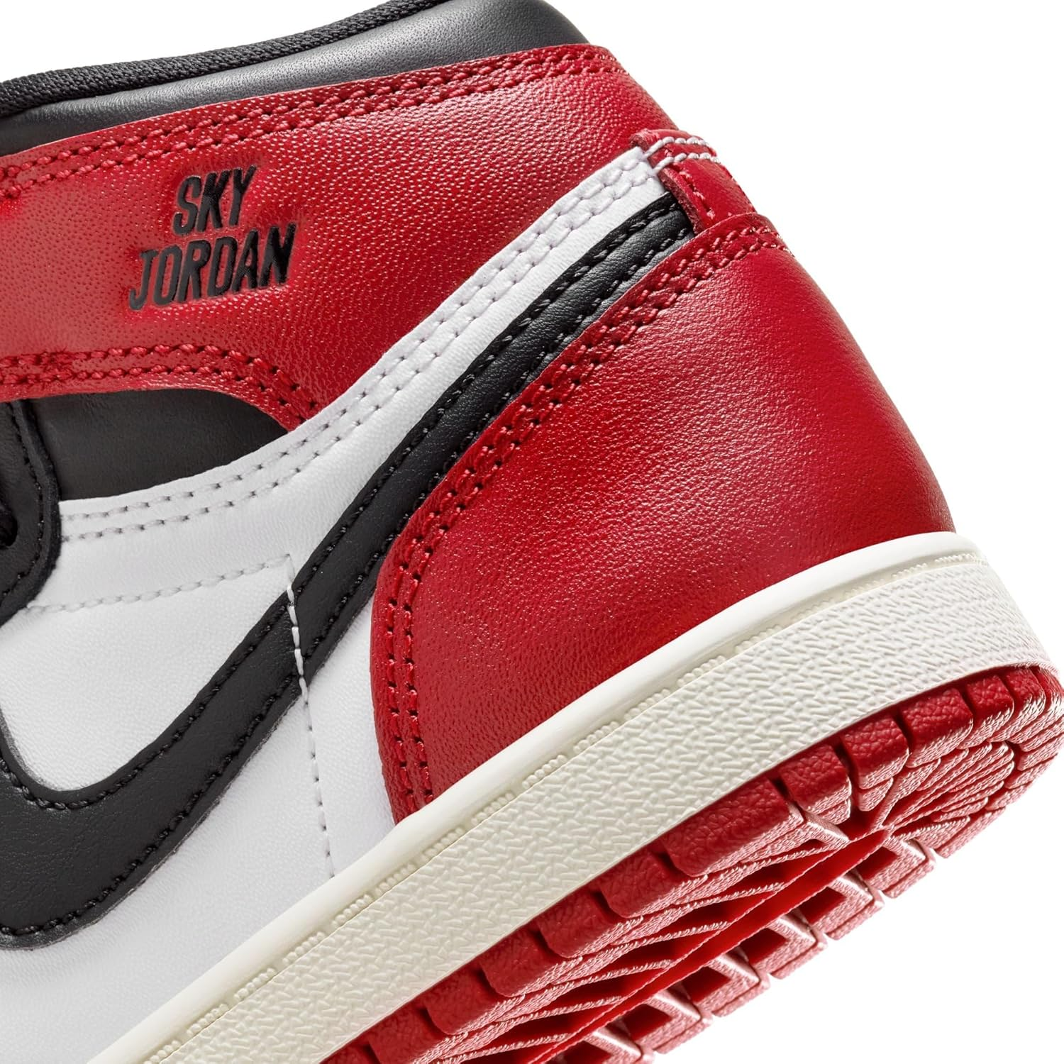 Jordan Little Kid'S 1 Retro High OG 'Black Toe Reimagined' (FD1412 106), White/Black-Varsity Red-Sail, 13.5 Little Kid