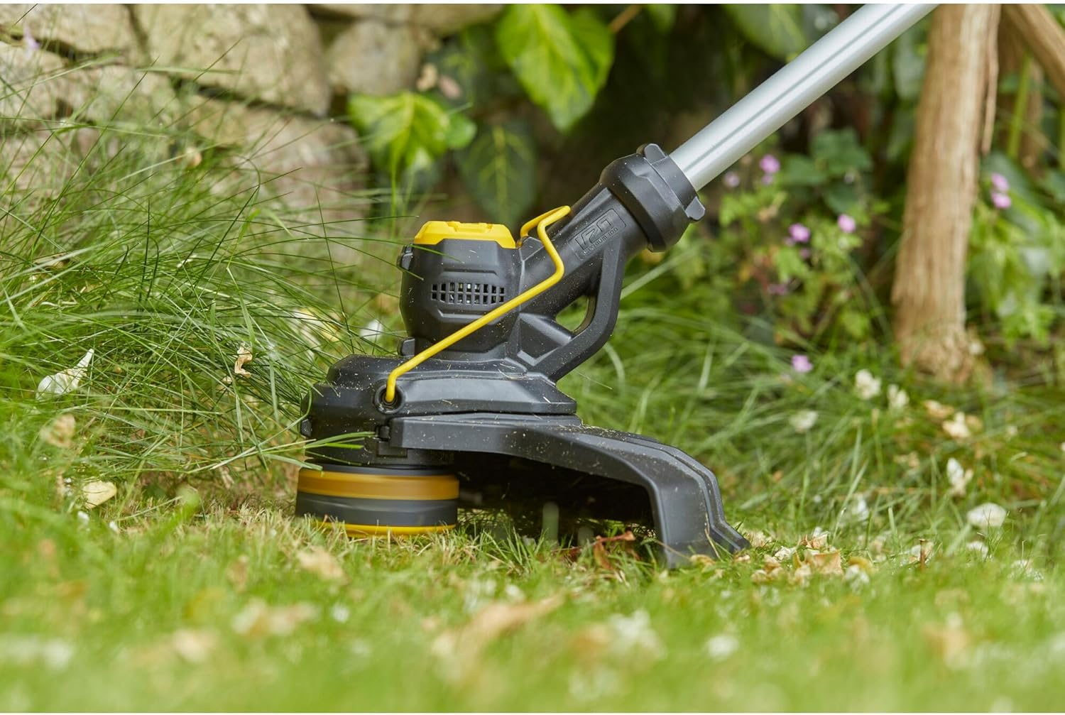 STANLEY FATMAX V20 | 18V String Trimmer - Large 33Cm Cutting Swath, Automatic 1.6Mm Line Feed, Variable Speed, 2.4Kg Lightweight Design, Gear-Driven Transmission for Increased Torque, Bare Unit image number 1