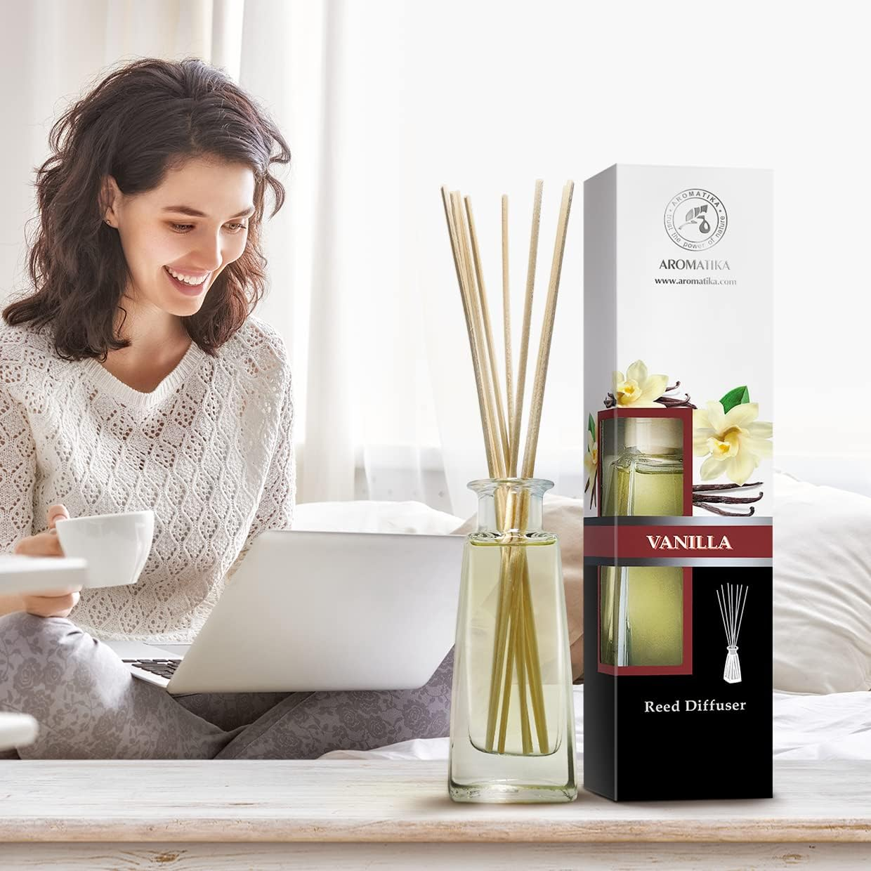 Reed Diffuser Vanilla 100Ml - Room Diffuser with Vanilla Oil - Home Fragrance - Aromatherapy Air Freshener - Essential Vanilla Oil - Alcohol Free Oil Diffuser - Scented Diffuser - Vanilla Aroma image number 1