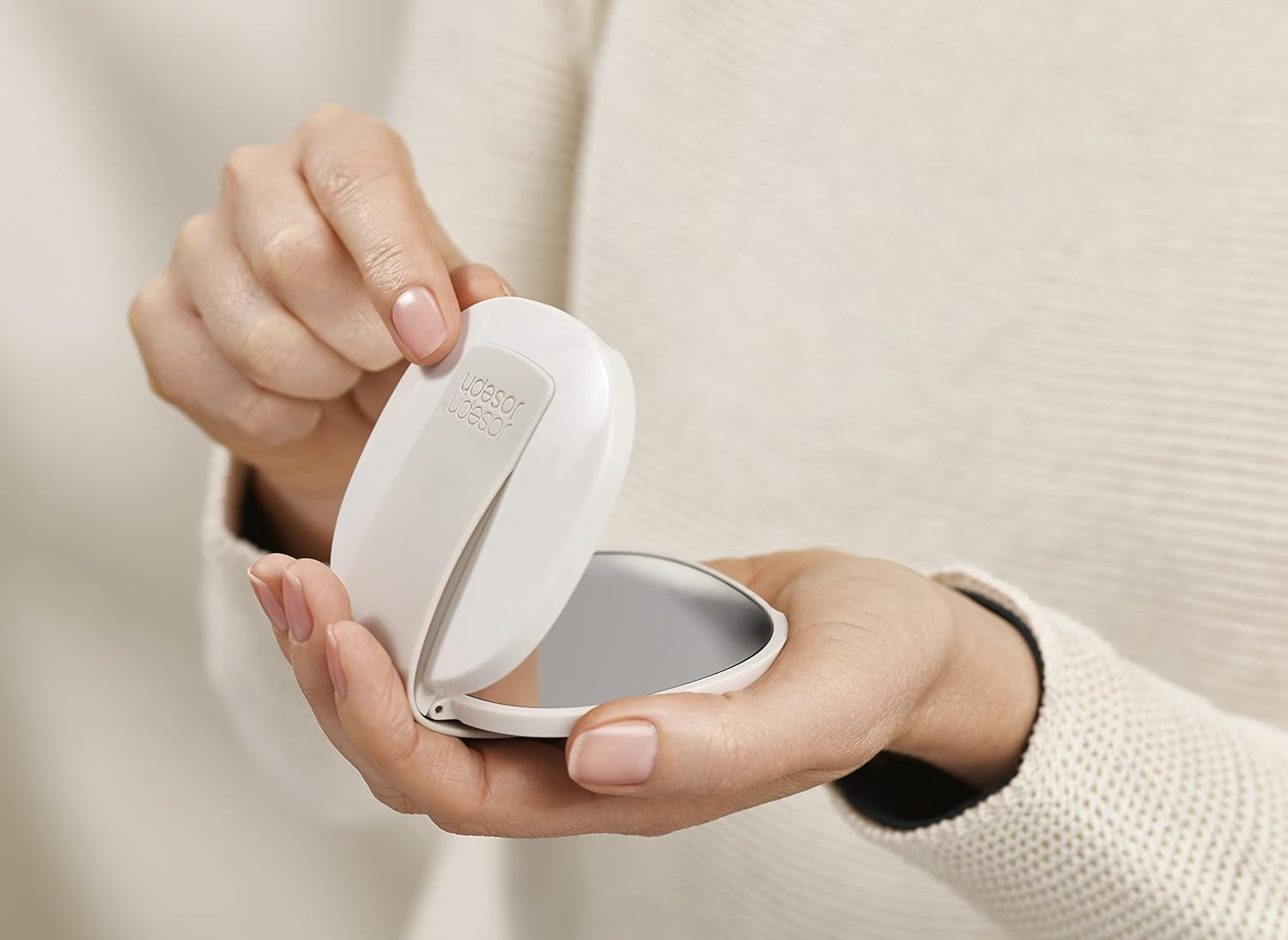 Joseph Joseph Viva 2-In-1 Compact Magnifying Mirror - Shell image number 4