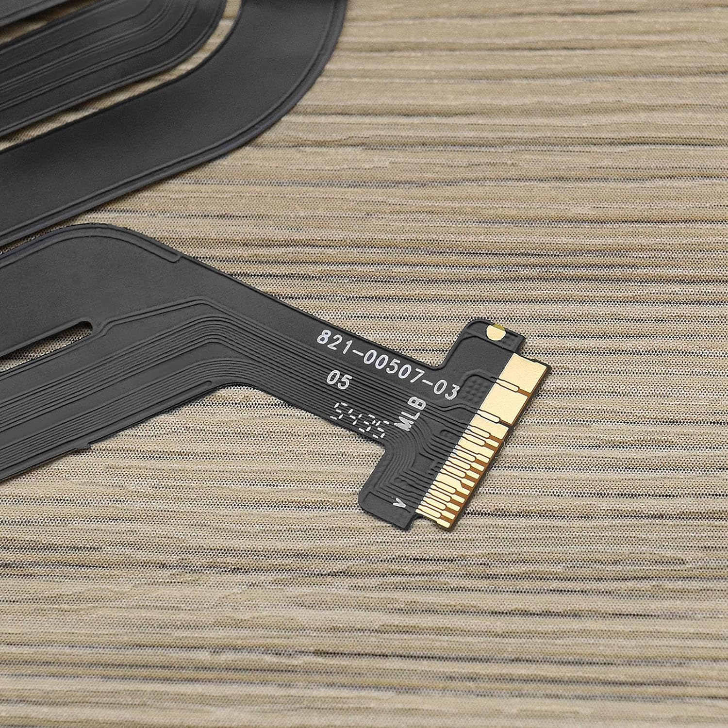 VGOL Track Pad Touch Pad Flex Cable Compatible with Macbook Pro Retina A1534 2016-2017 Replacement Part Number 821-00507-A Laptop Parts image number 2