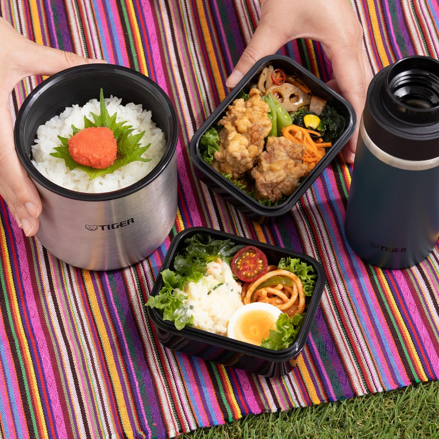 Tiger Thermos LWY-E461-K Tiger Thermos Thermal Lunch Box, Stainless Steel, Lunch Jar, Rice Bowl, Approx. 2.3 Cups, Includes Pouch, Black image number 5