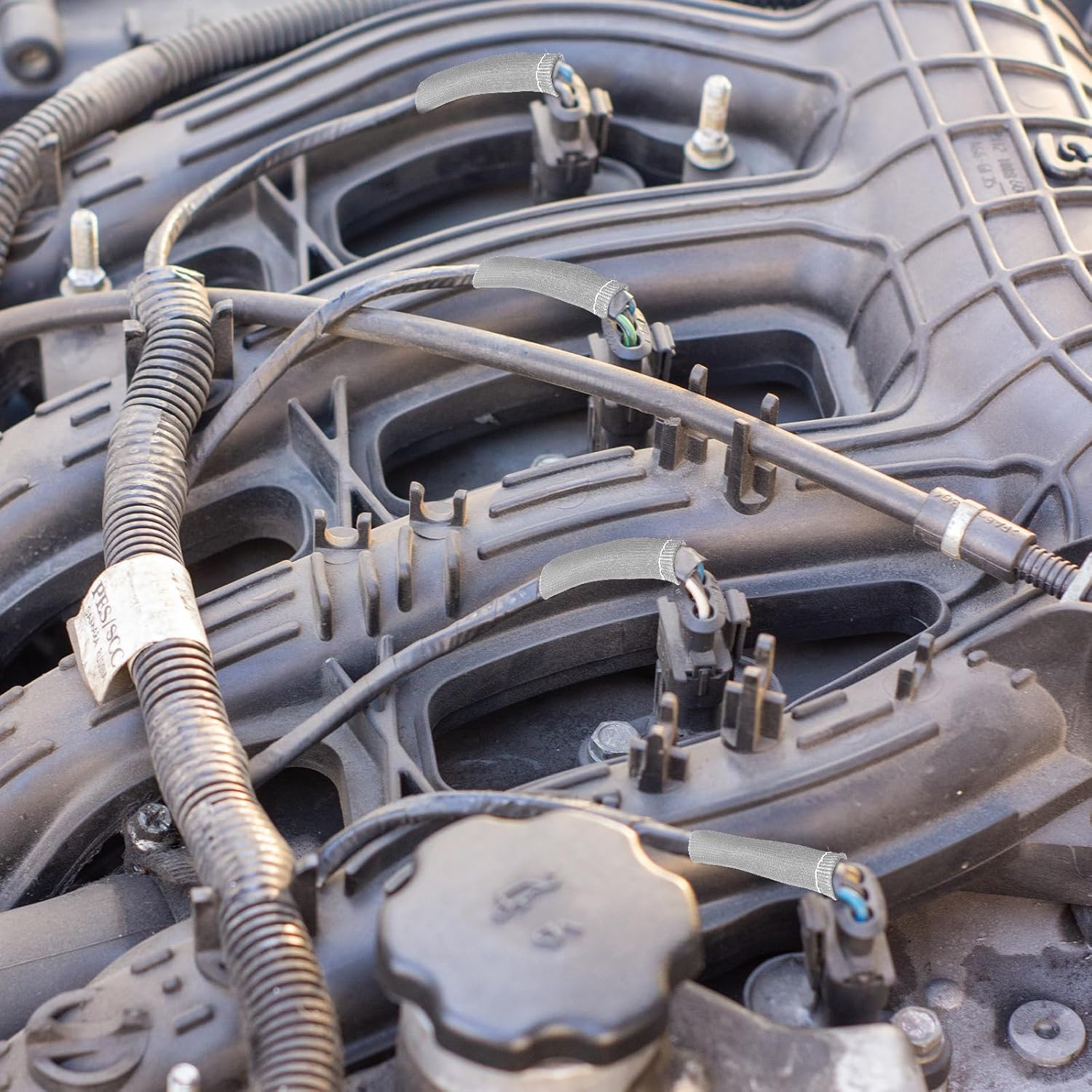 8Pcs Spark Plug Wire Heat Shields for Ford Chevrolet, 2500 Degree Spark Plug Wire Shield Protector Boots Thermal Protection Insulator Wrap Sleeve Cover for LS1 / LS2 SBC BBC 350 454(Silver Gray) image number 6